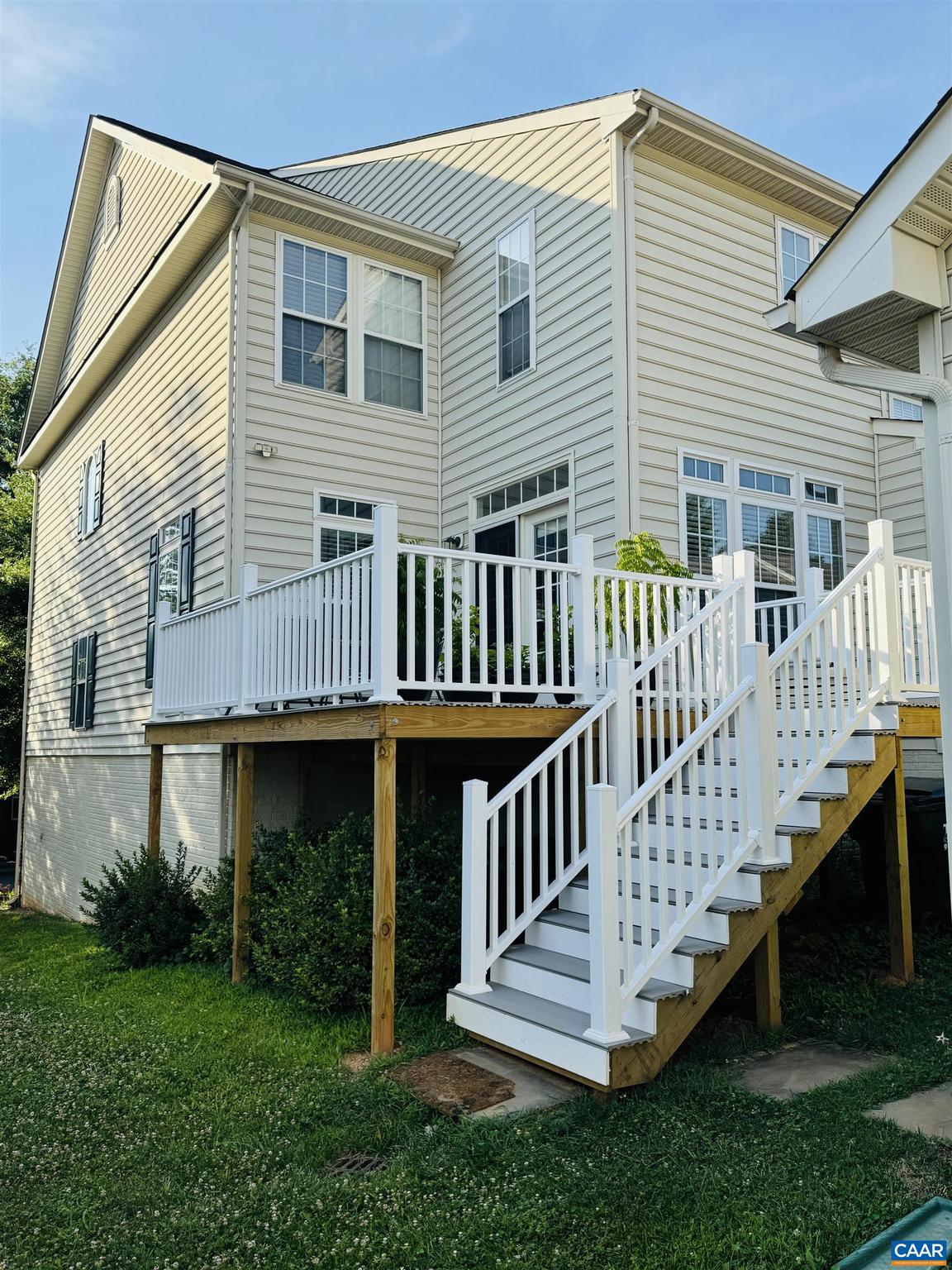 ABINGTON PLACE - Residential Lease