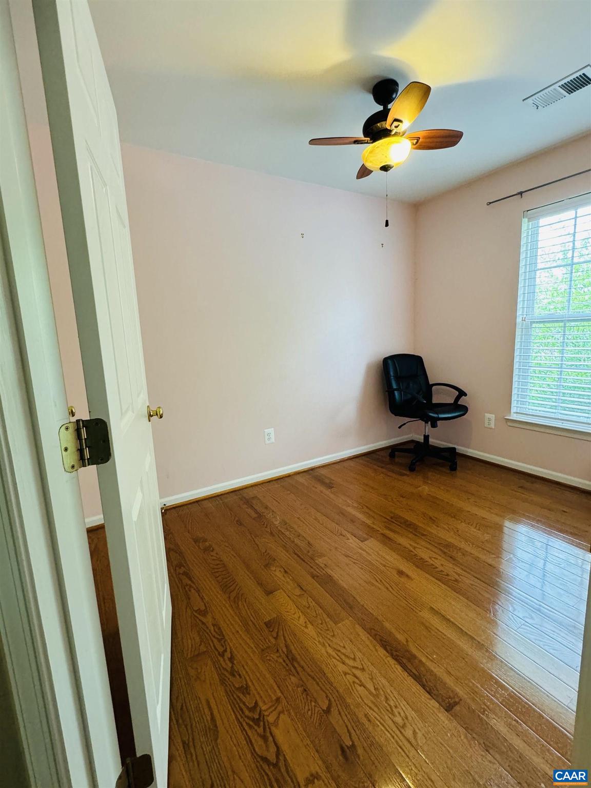 ABINGTON PLACE - Residential Lease
