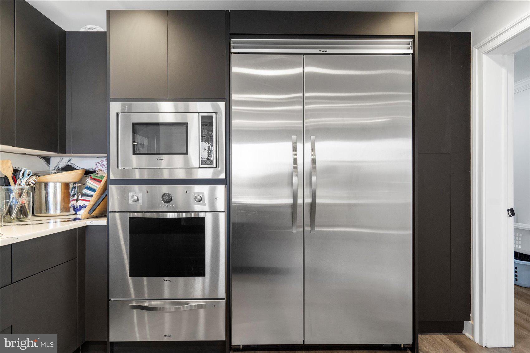 THE RITZ-CARLTON RESIDENCES - Residential Lease