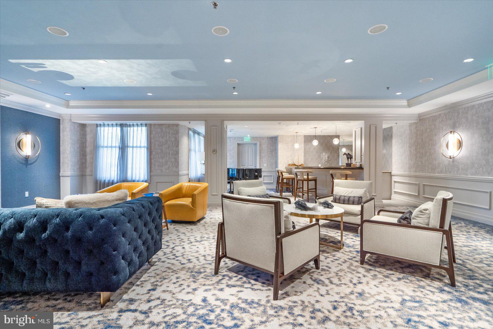 THE RITZ-CARLTON RESIDENCES - Residential Lease