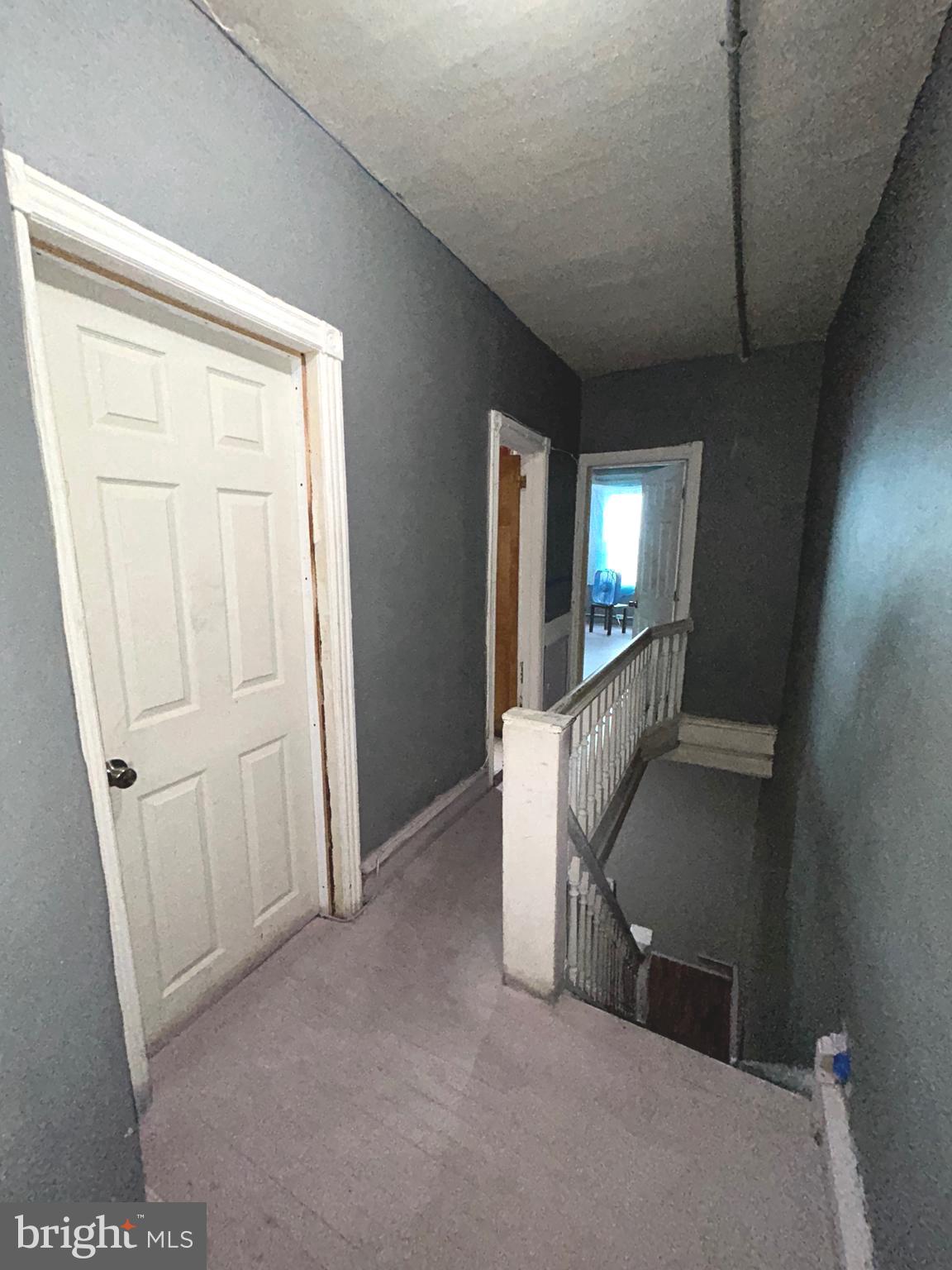 KENSINGTON - Residential