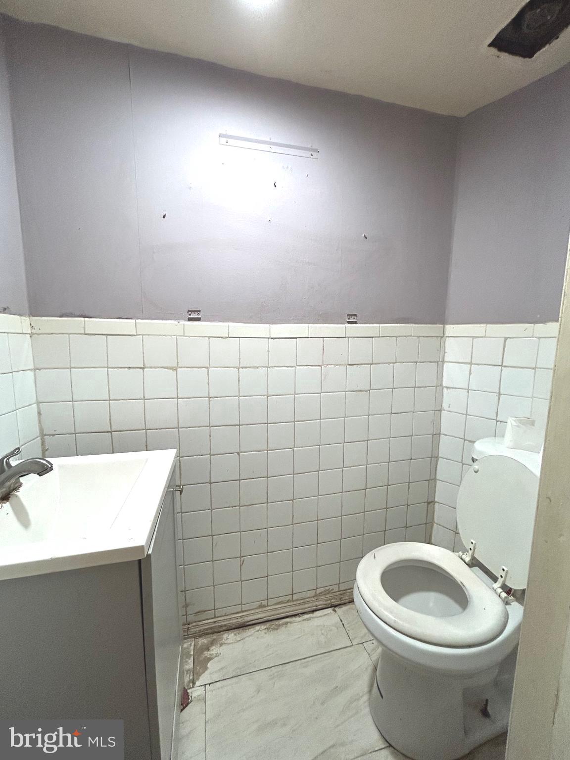 KENSINGTON - Residential