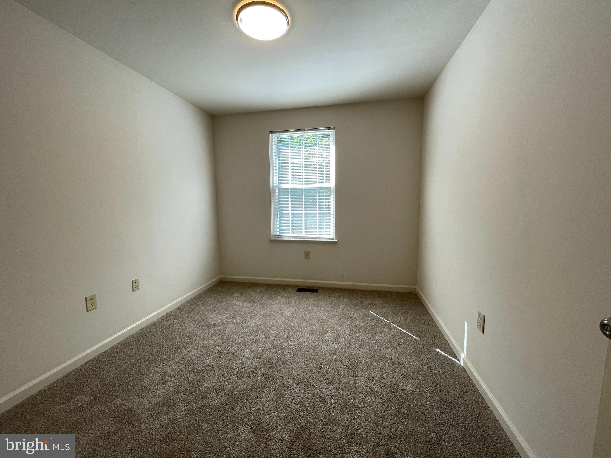 BELLS RUN - Residential Lease