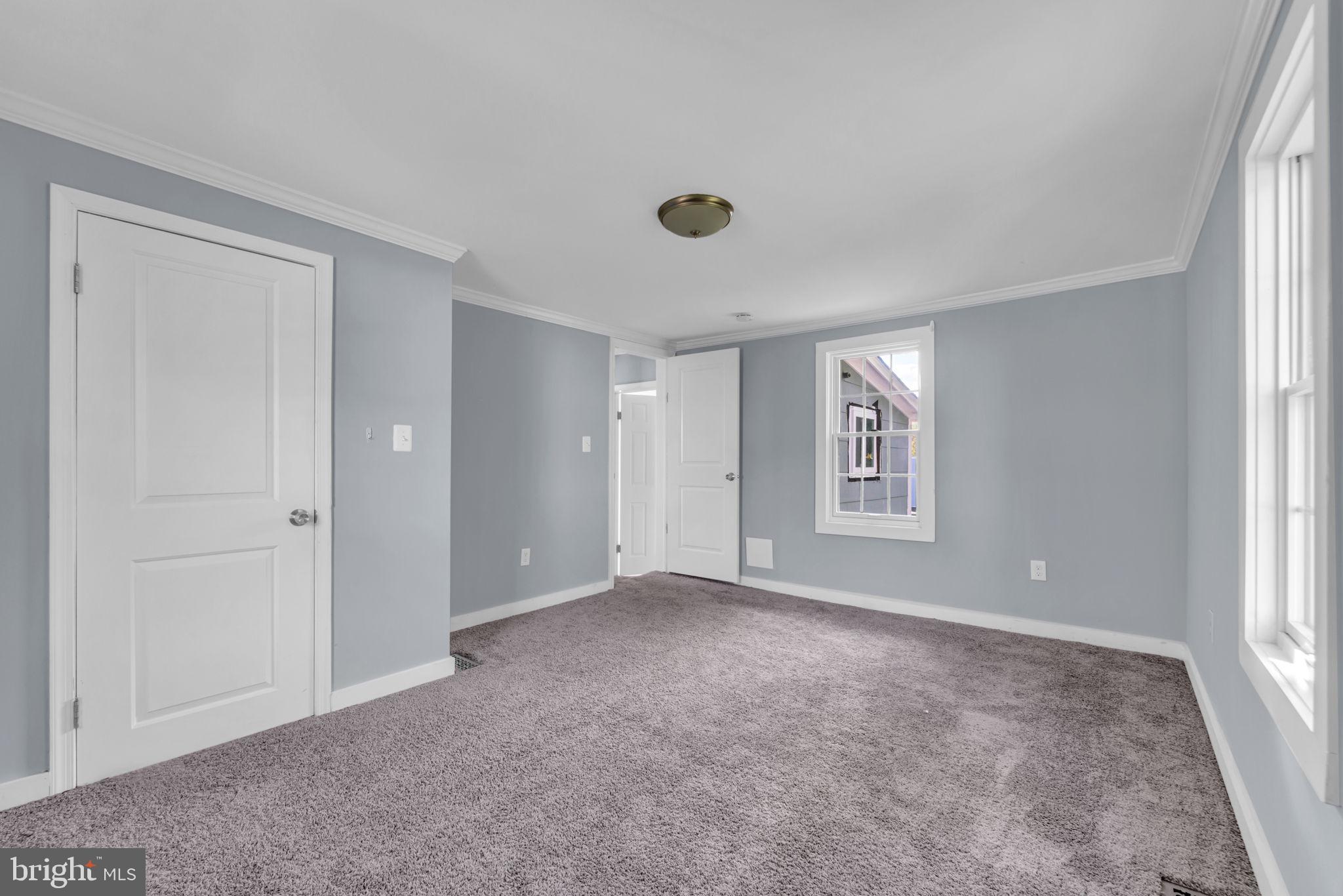 OLD TOWN HERNDON - Residential