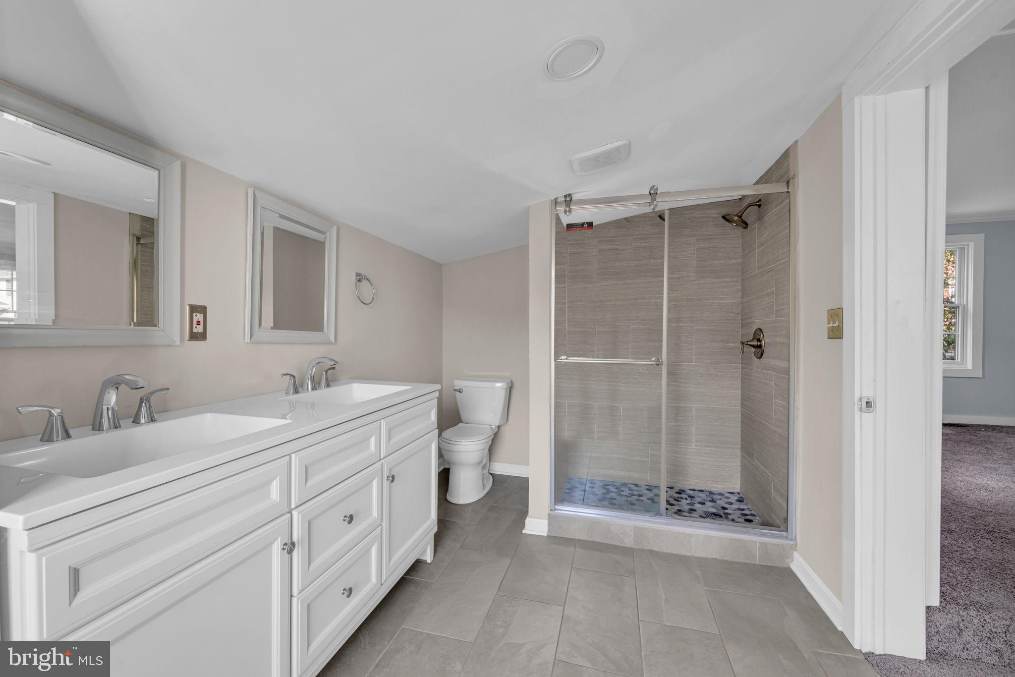 OLD TOWN HERNDON - Residential