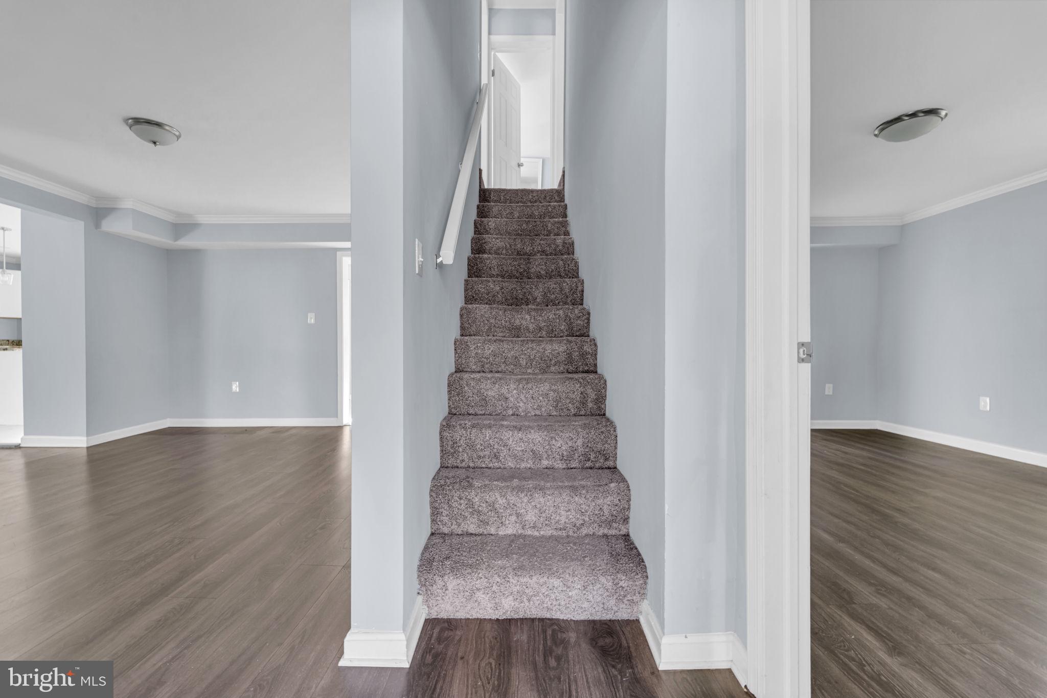 OLD TOWN HERNDON - Residential