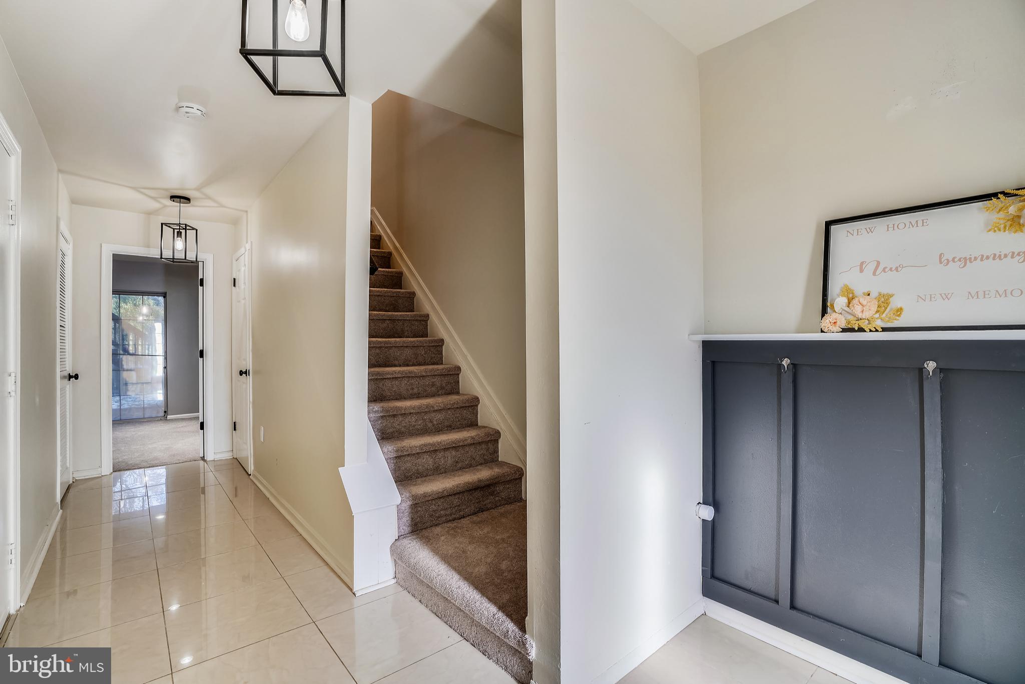 SUBURBIA - Residential