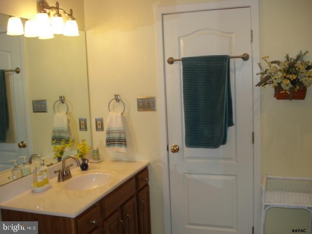 HERITAGE HILLS - Residential