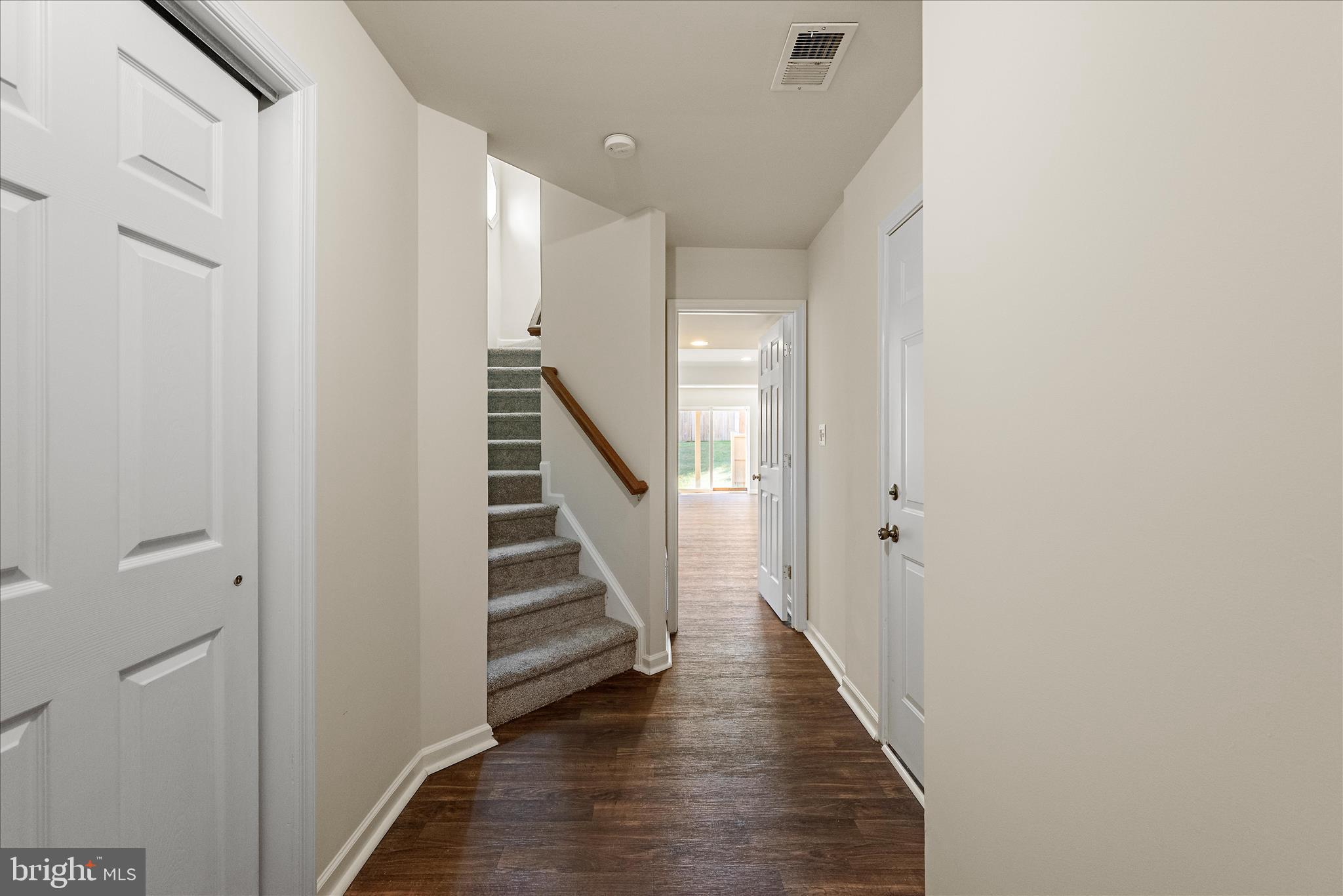 MANOR PARK - Residential