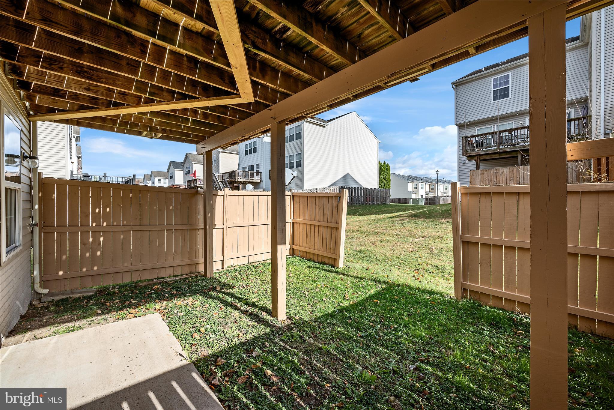 MANOR PARK - Residential