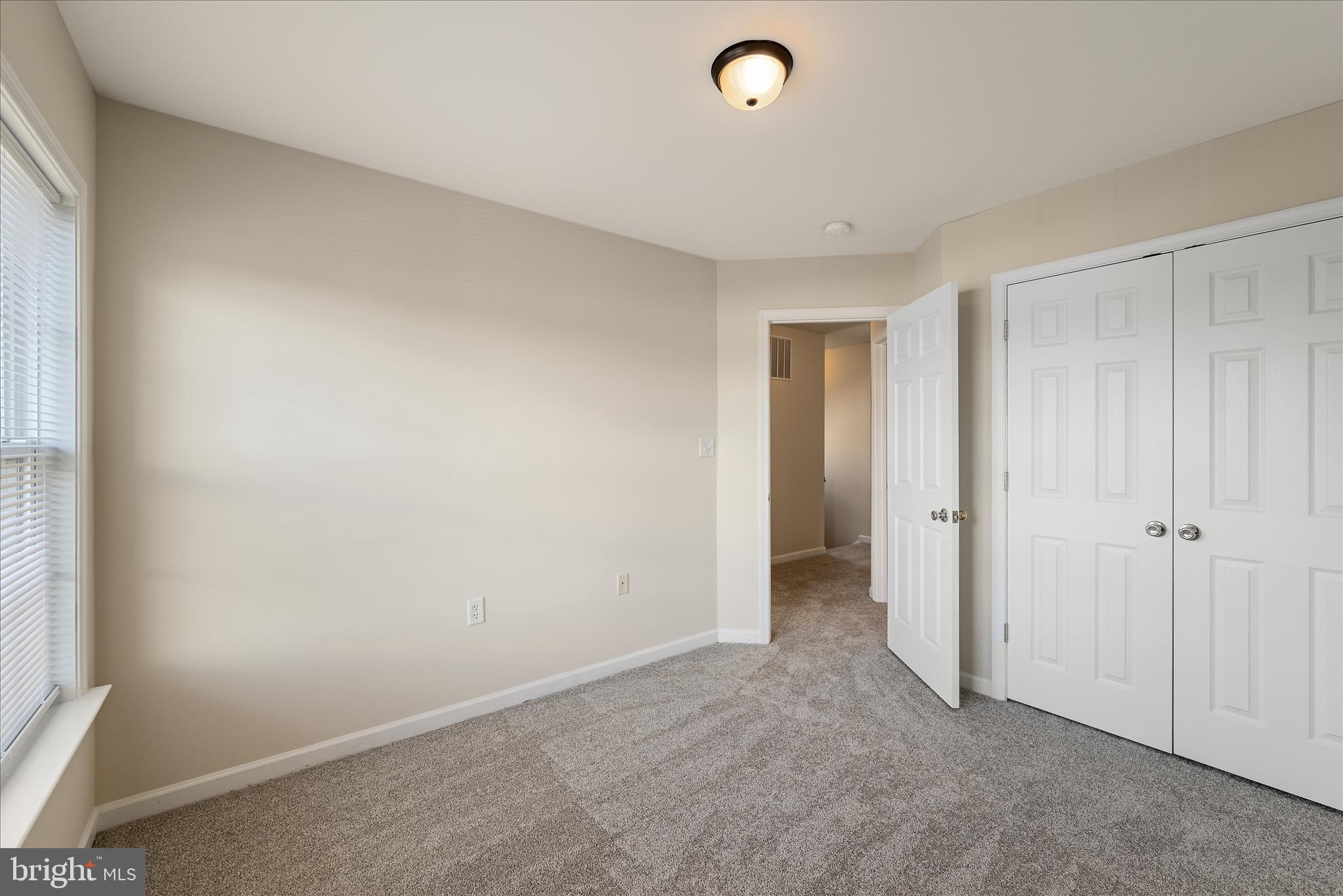 MANOR PARK - Residential