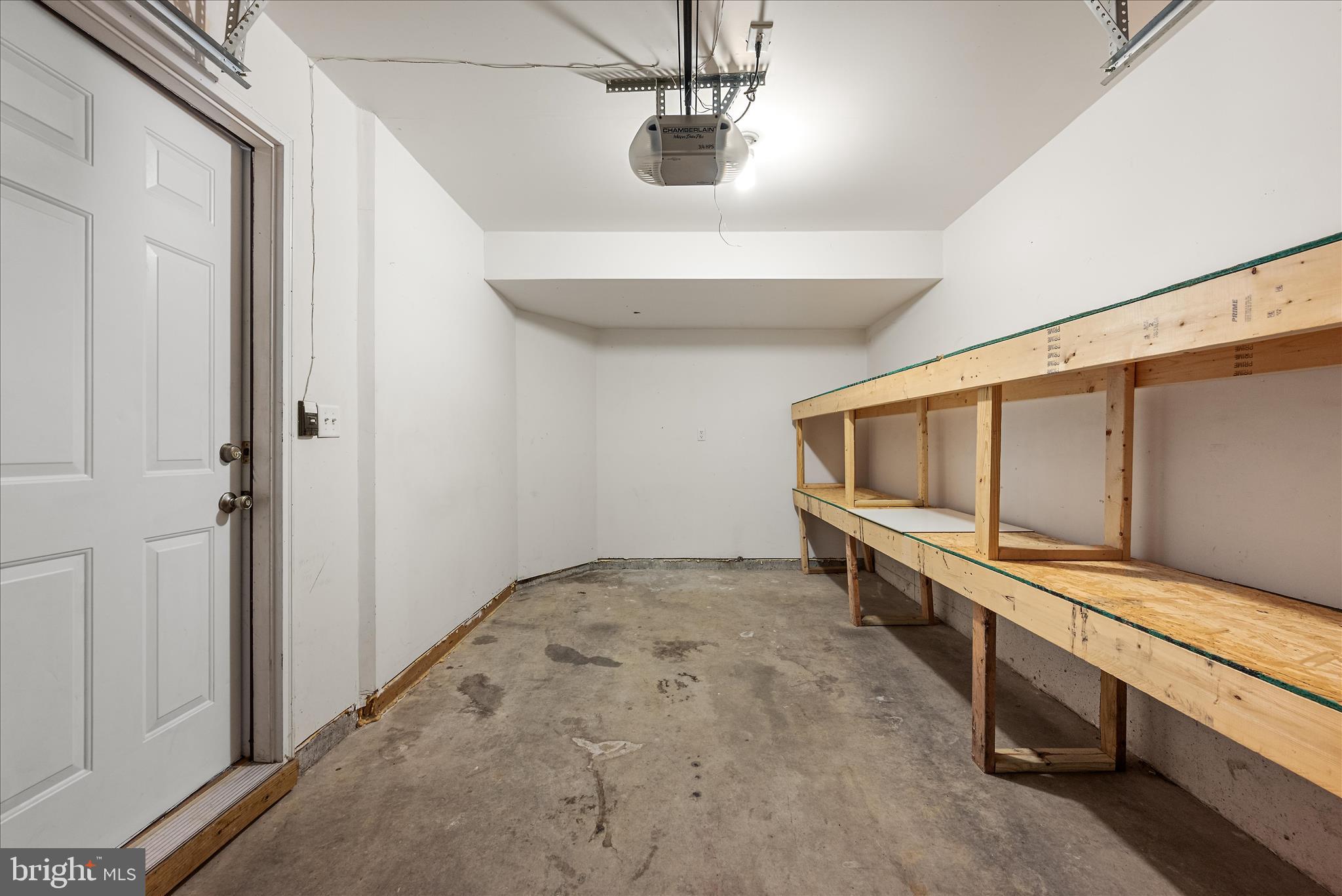 MANOR PARK - Residential