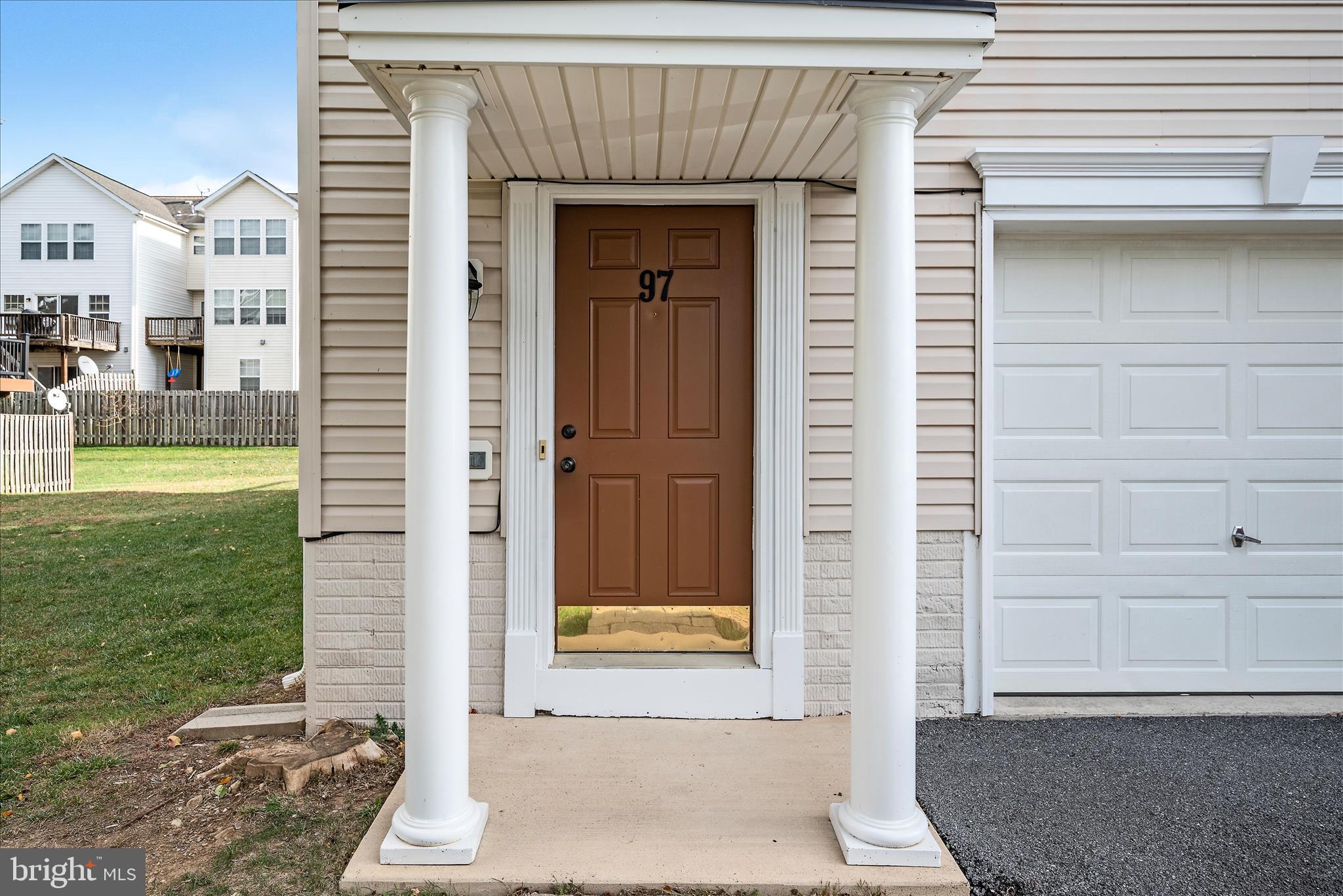 MANOR PARK - Residential