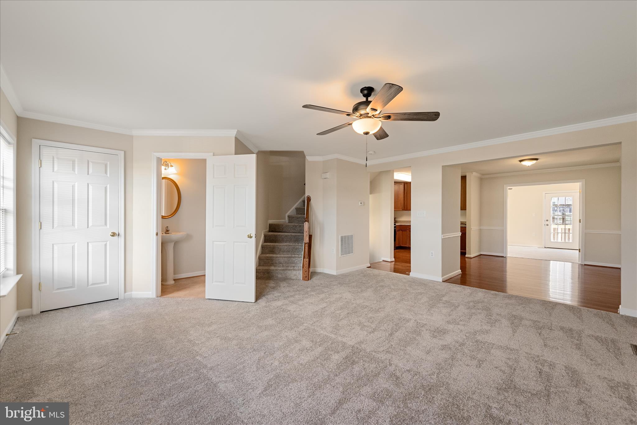 MANOR PARK - Residential