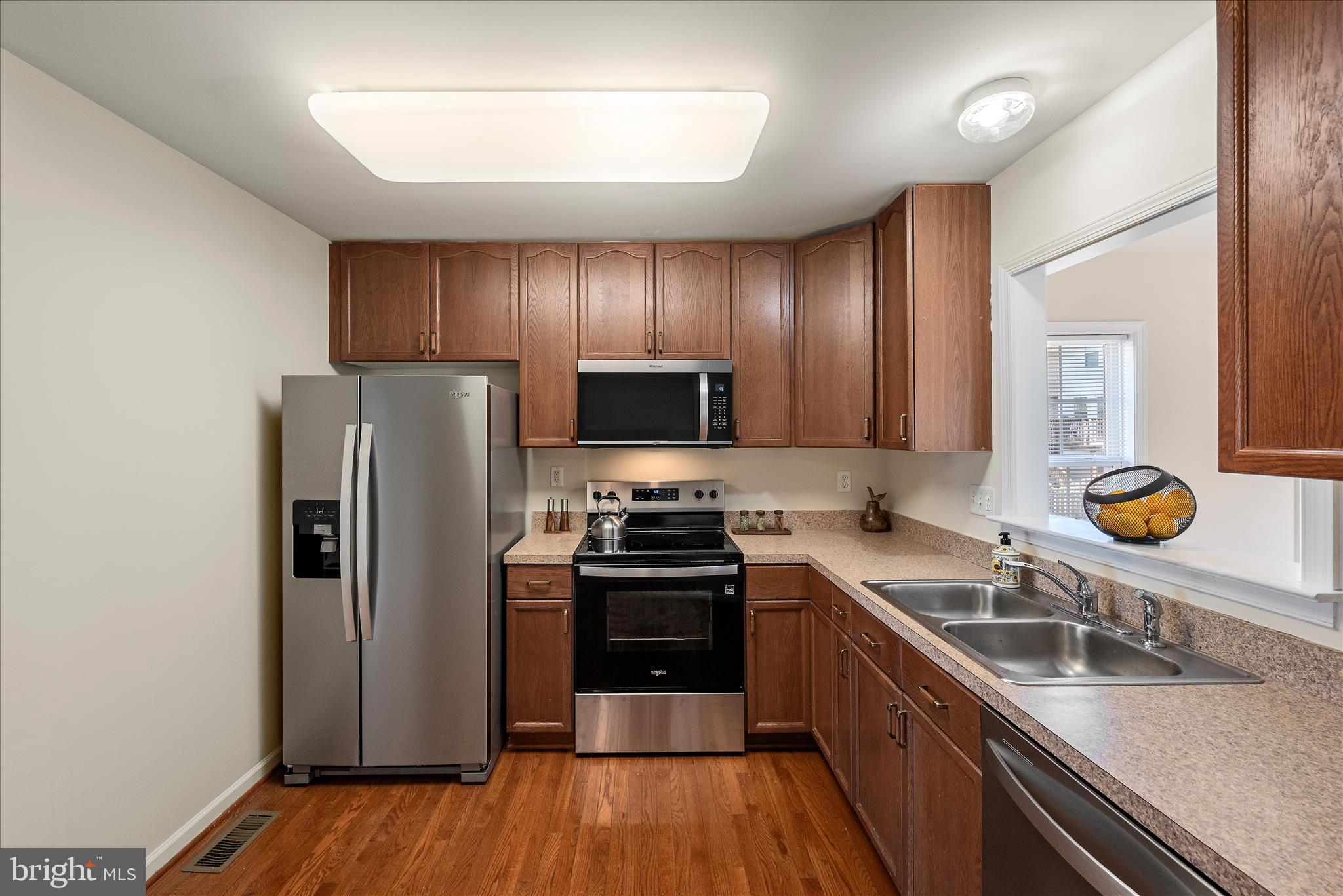 MANOR PARK - Residential