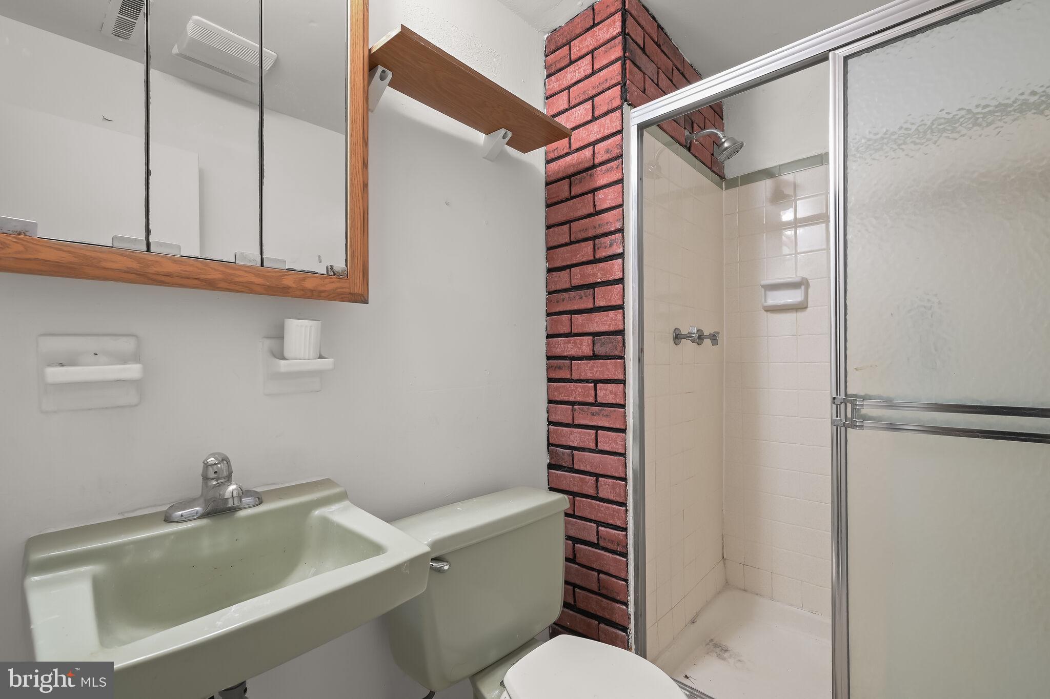 VILLAGE OF OLDE MILL - Residential