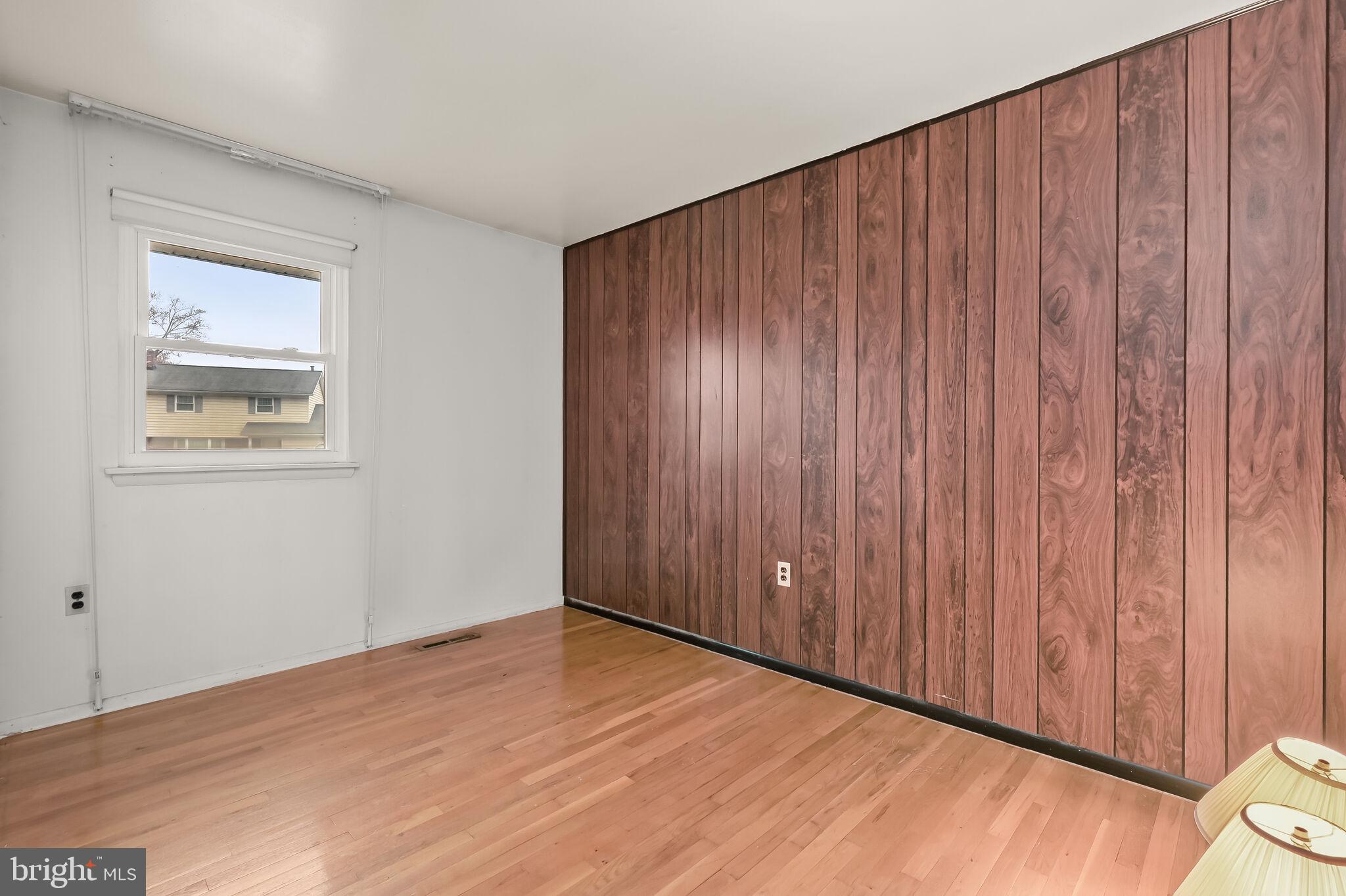 VILLAGE OF OLDE MILL - Residential