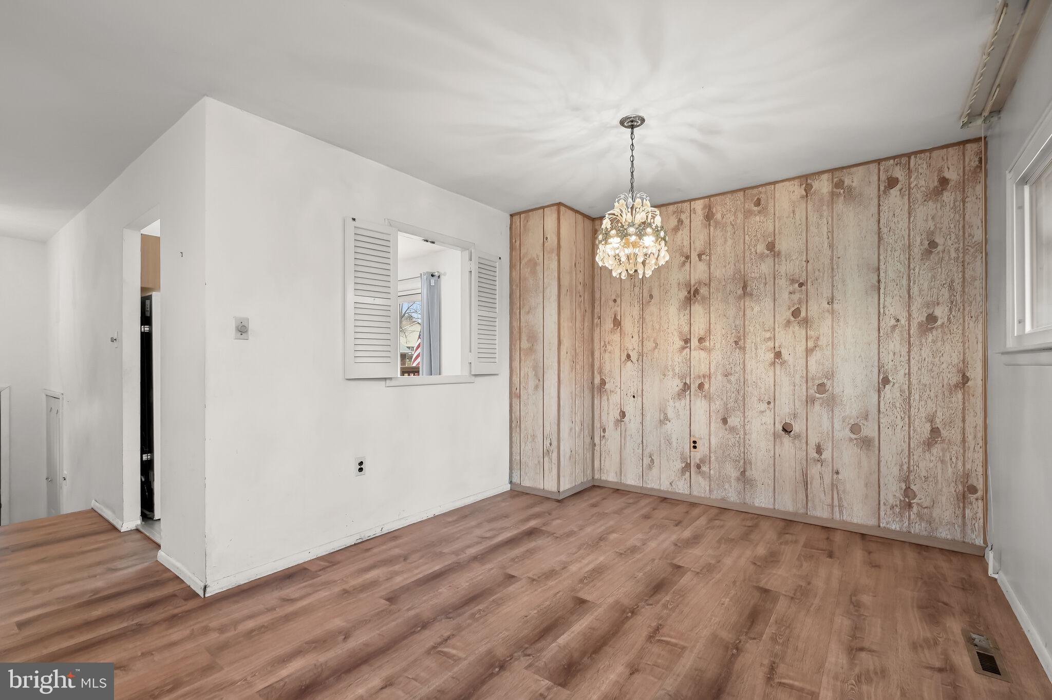 VILLAGE OF OLDE MILL - Residential