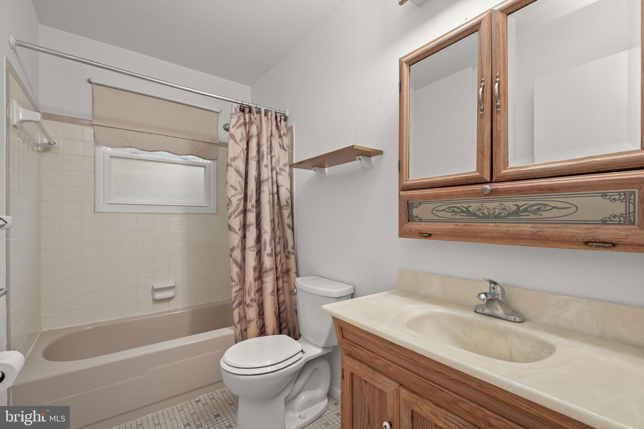 VILLAGE OF OLDE MILL - Residential