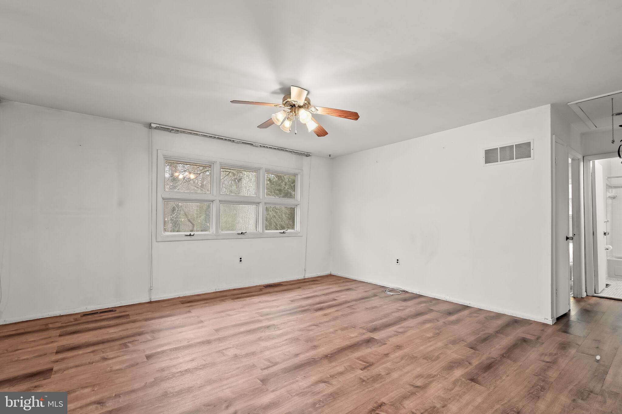 VILLAGE OF OLDE MILL - Residential