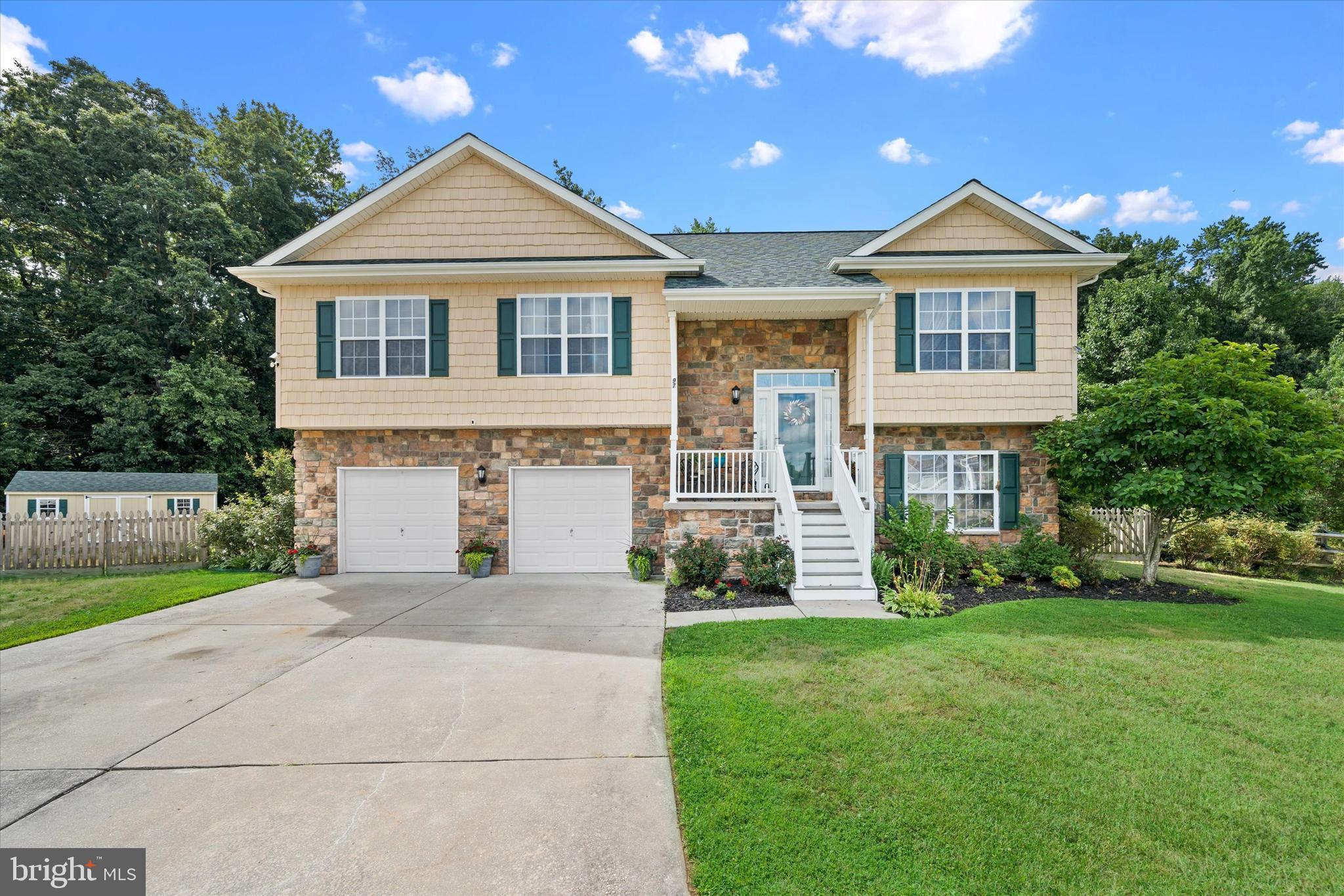 97 BRIGGS COURT