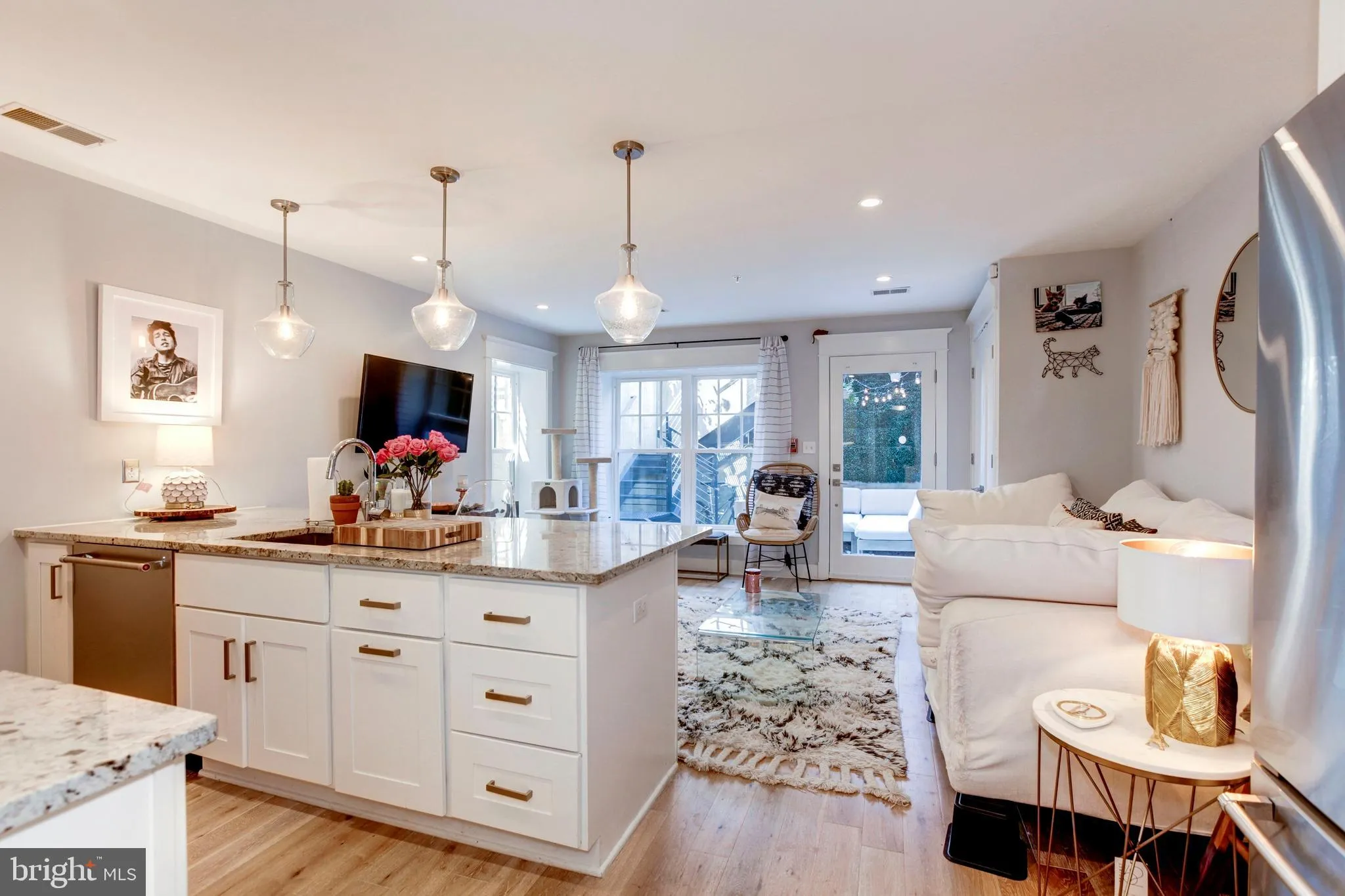 2233 40th Place NW Unit 2, Washington, DC 20007