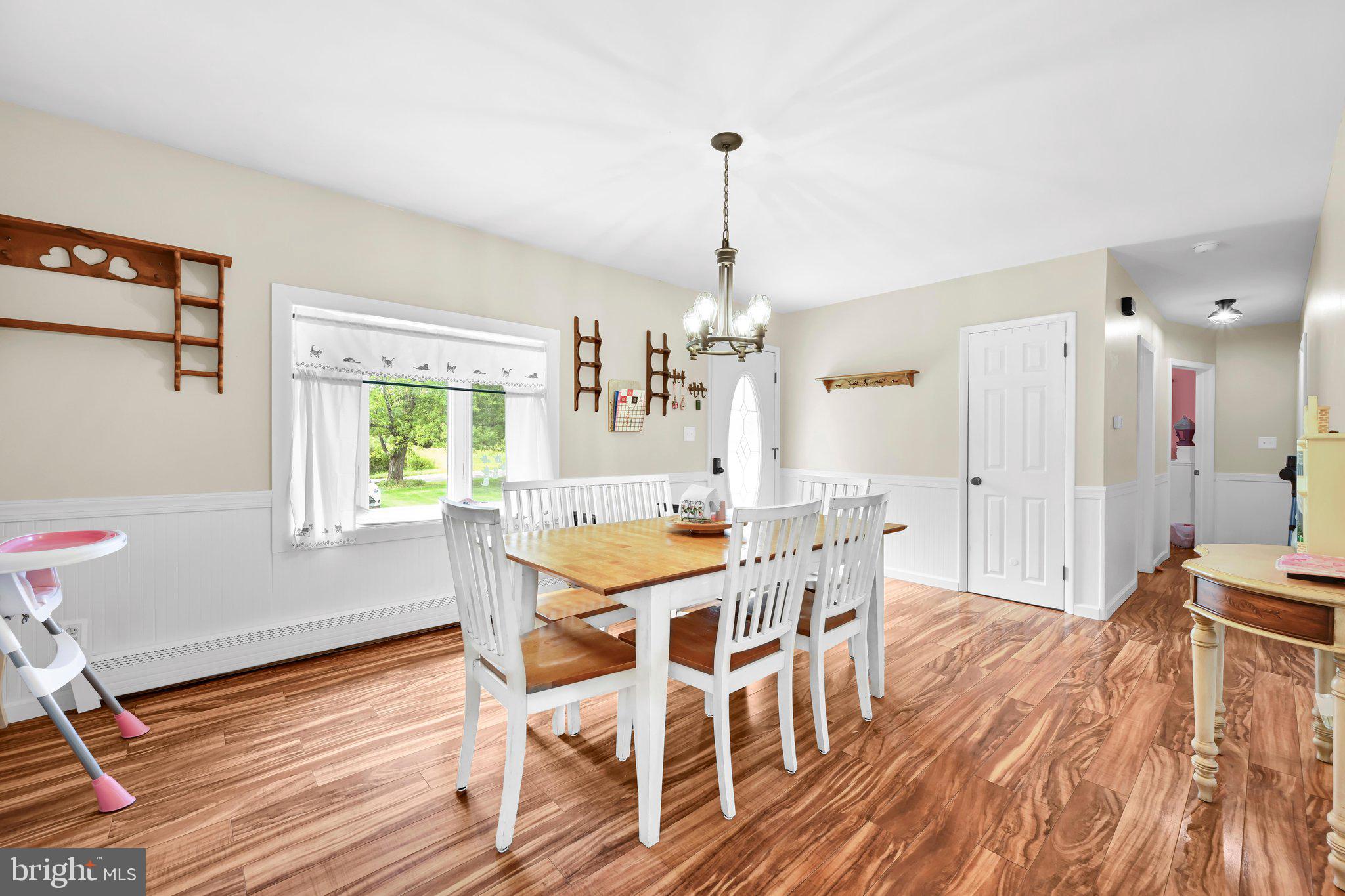 2096 MOUNTAIN ROAD