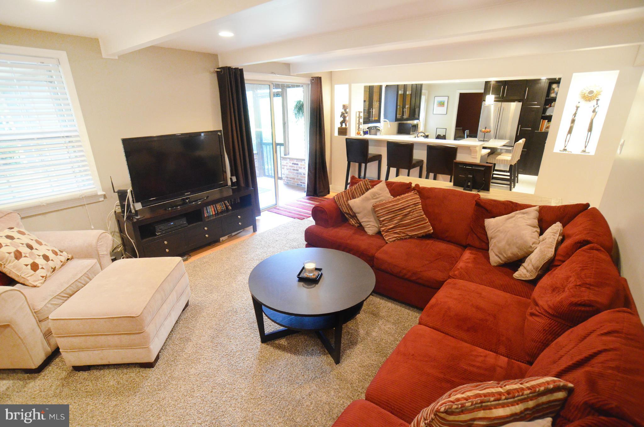 CHAPEL SQUARE - Residential Lease