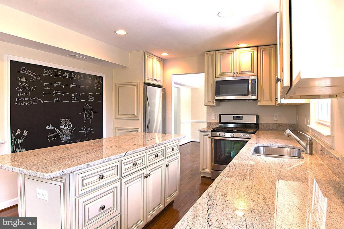 FRANKLIN GLEN - Residential