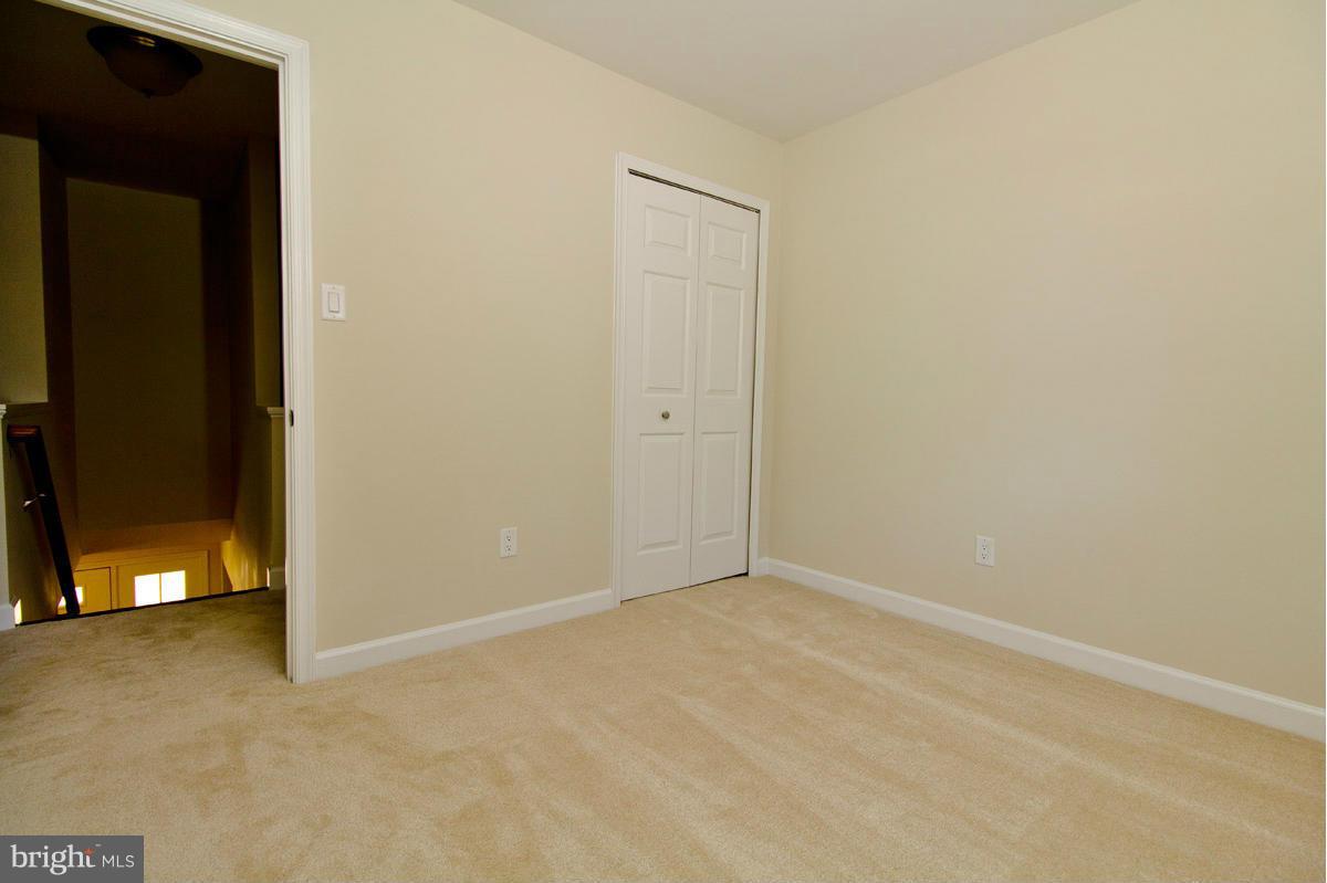 FRANKLIN GLEN - Residential