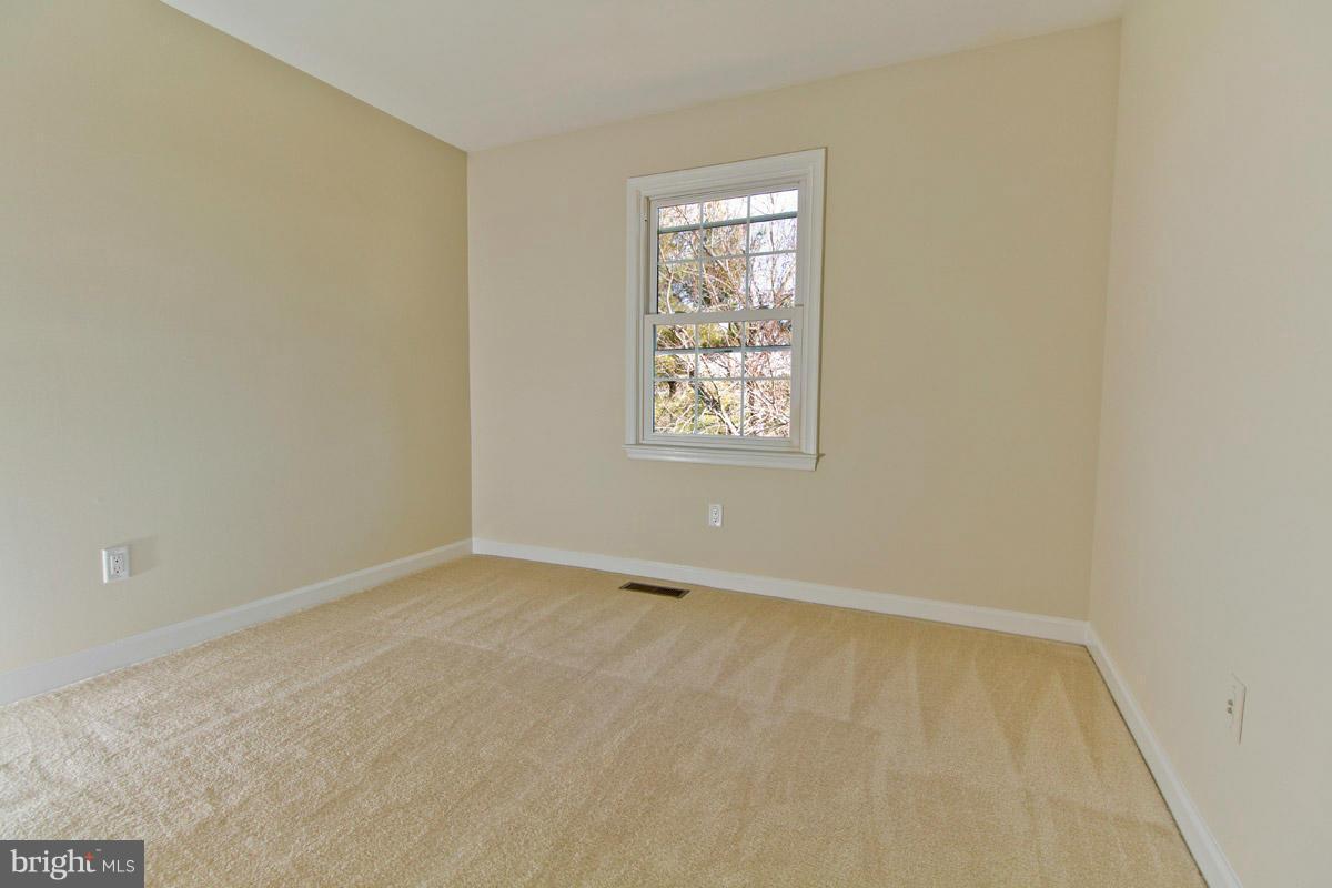 FRANKLIN GLEN - Residential