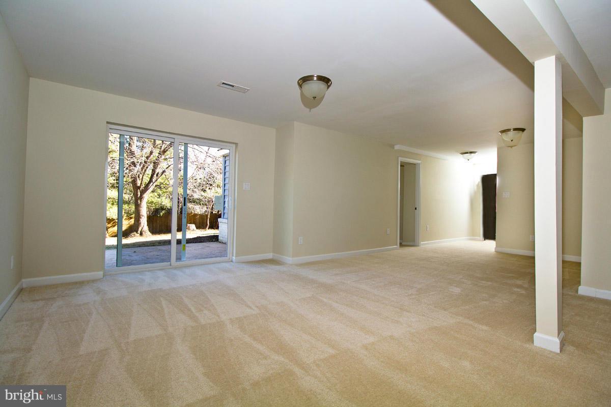 FRANKLIN GLEN - Residential