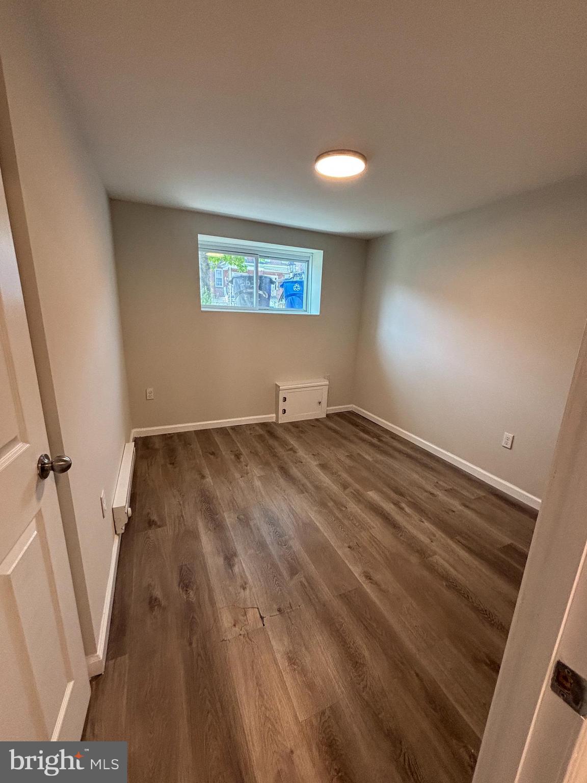 LAWNCREST - Residential Lease