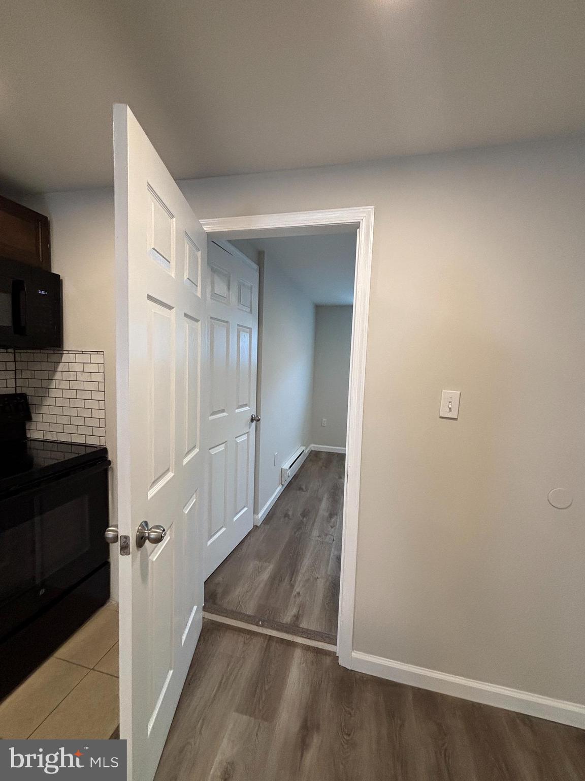 LAWNCREST - Residential Lease