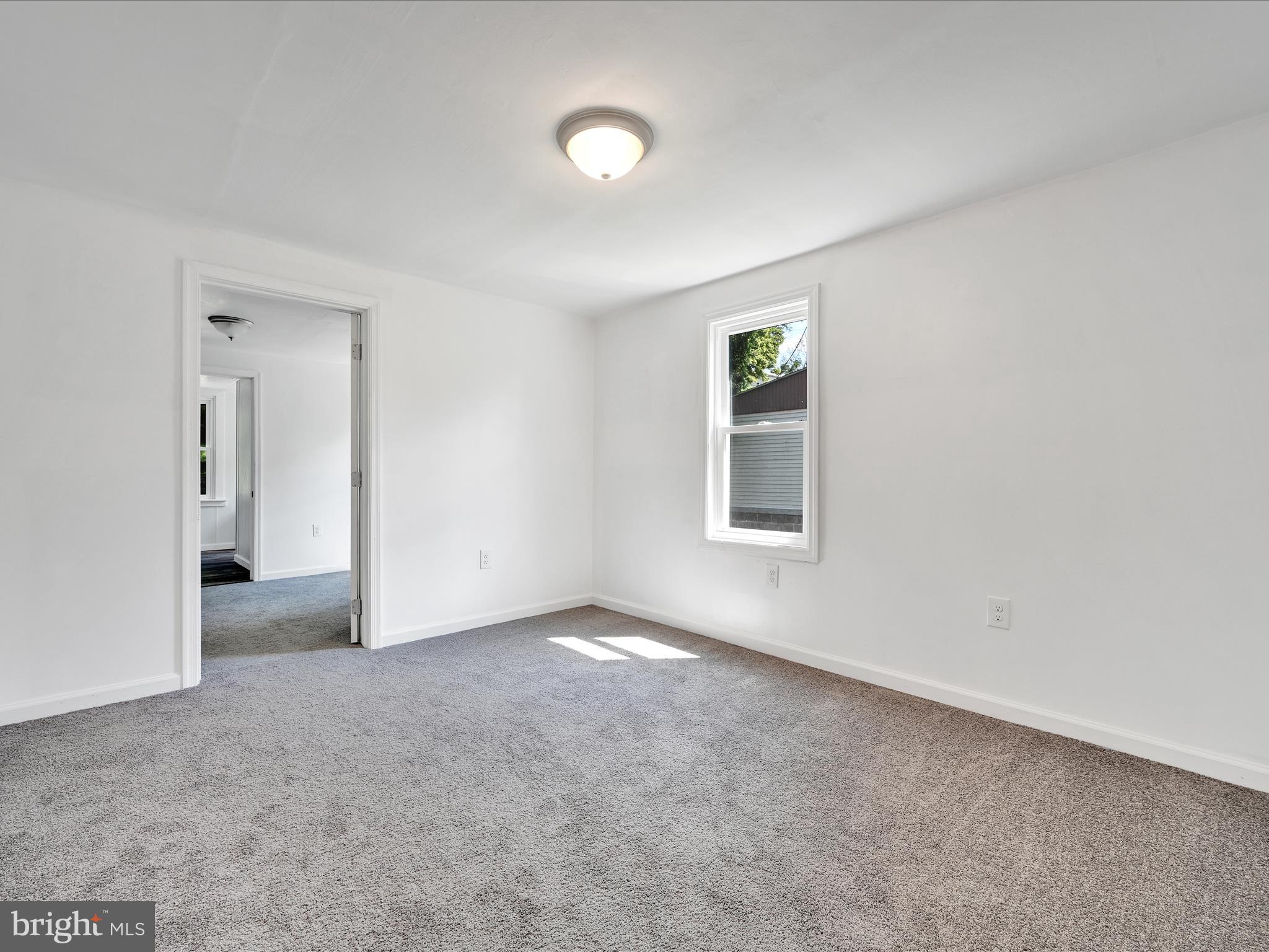 POTTSVILLE - Residential