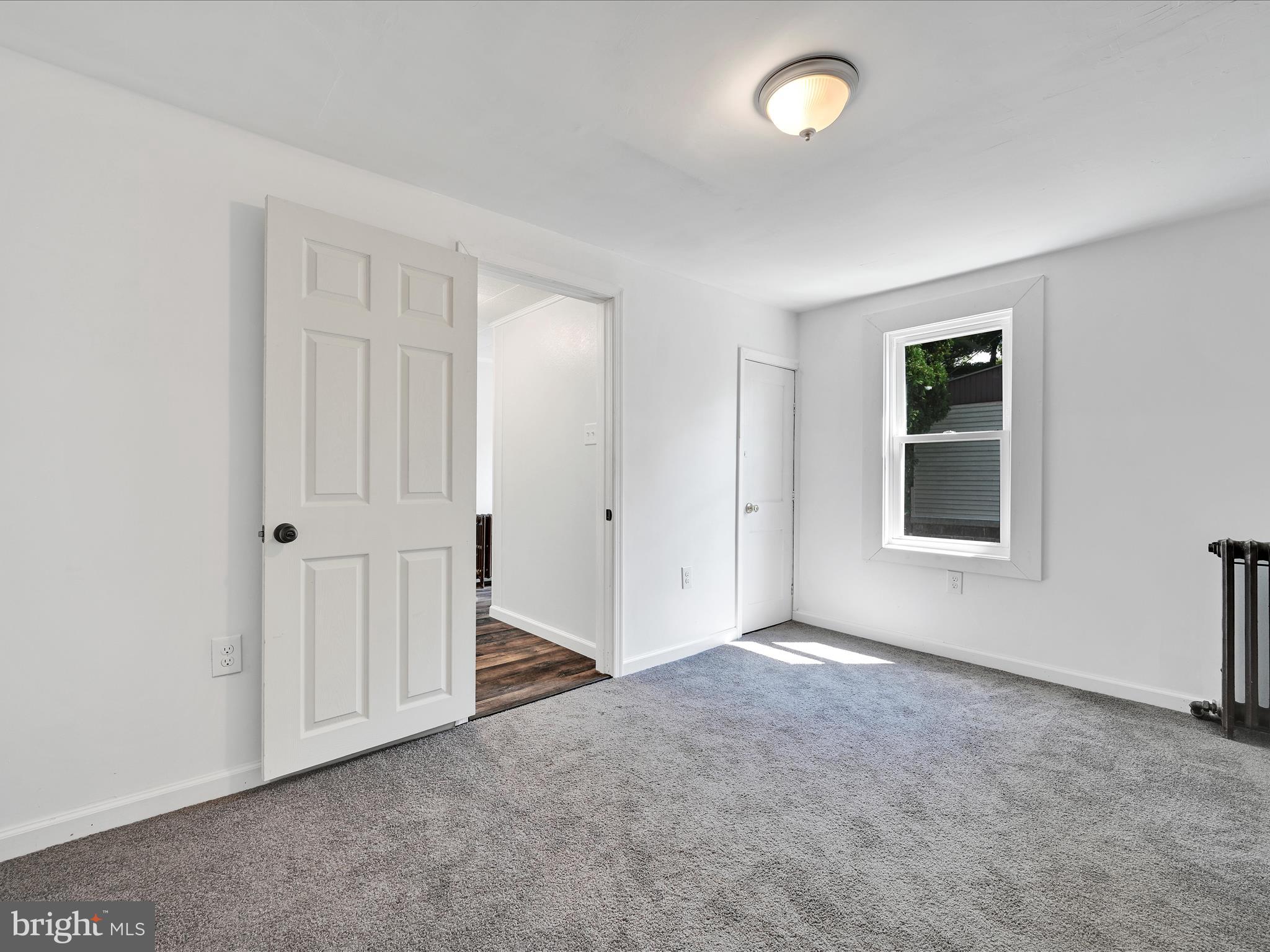 POTTSVILLE - Residential