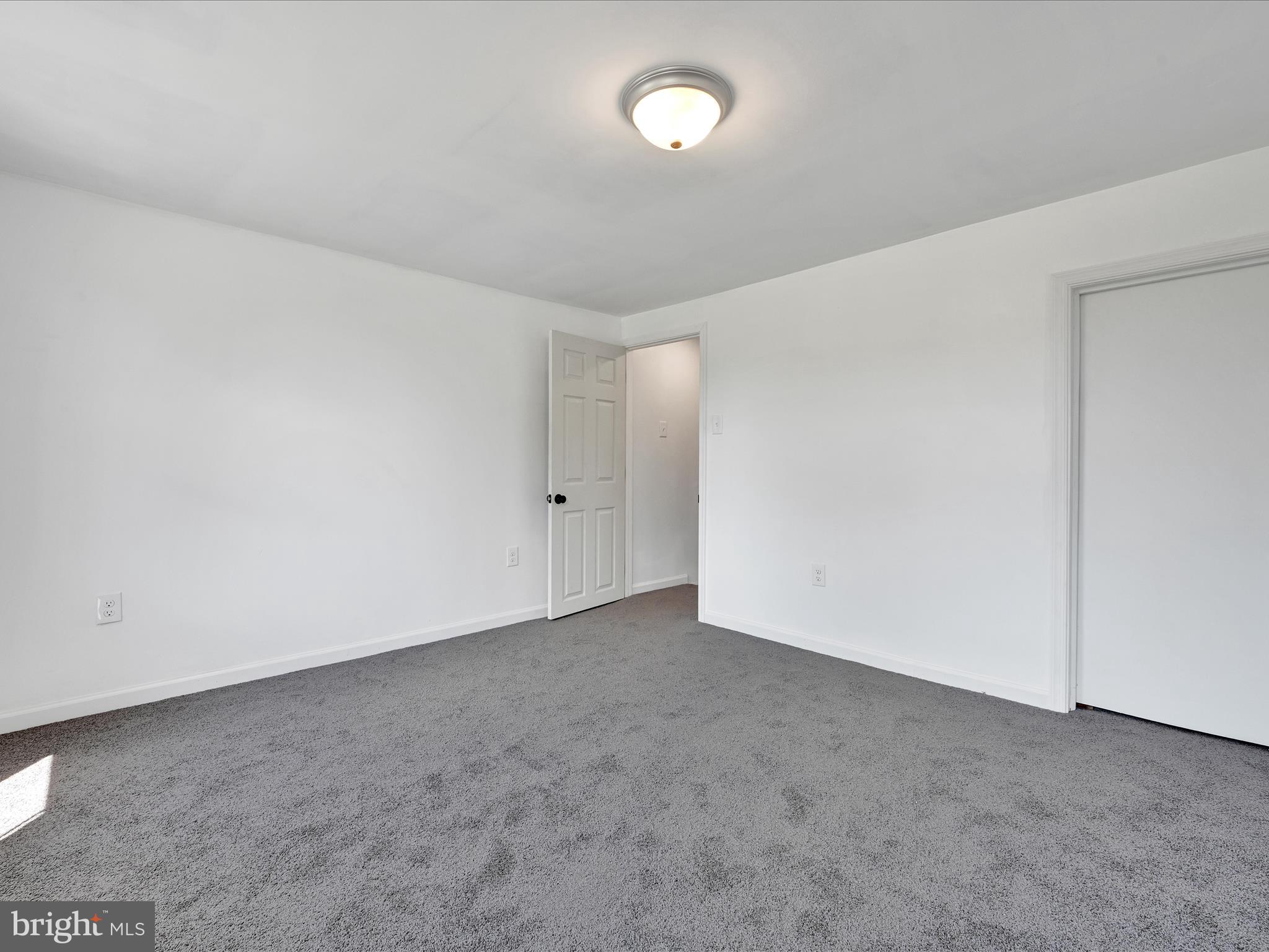 POTTSVILLE - Residential