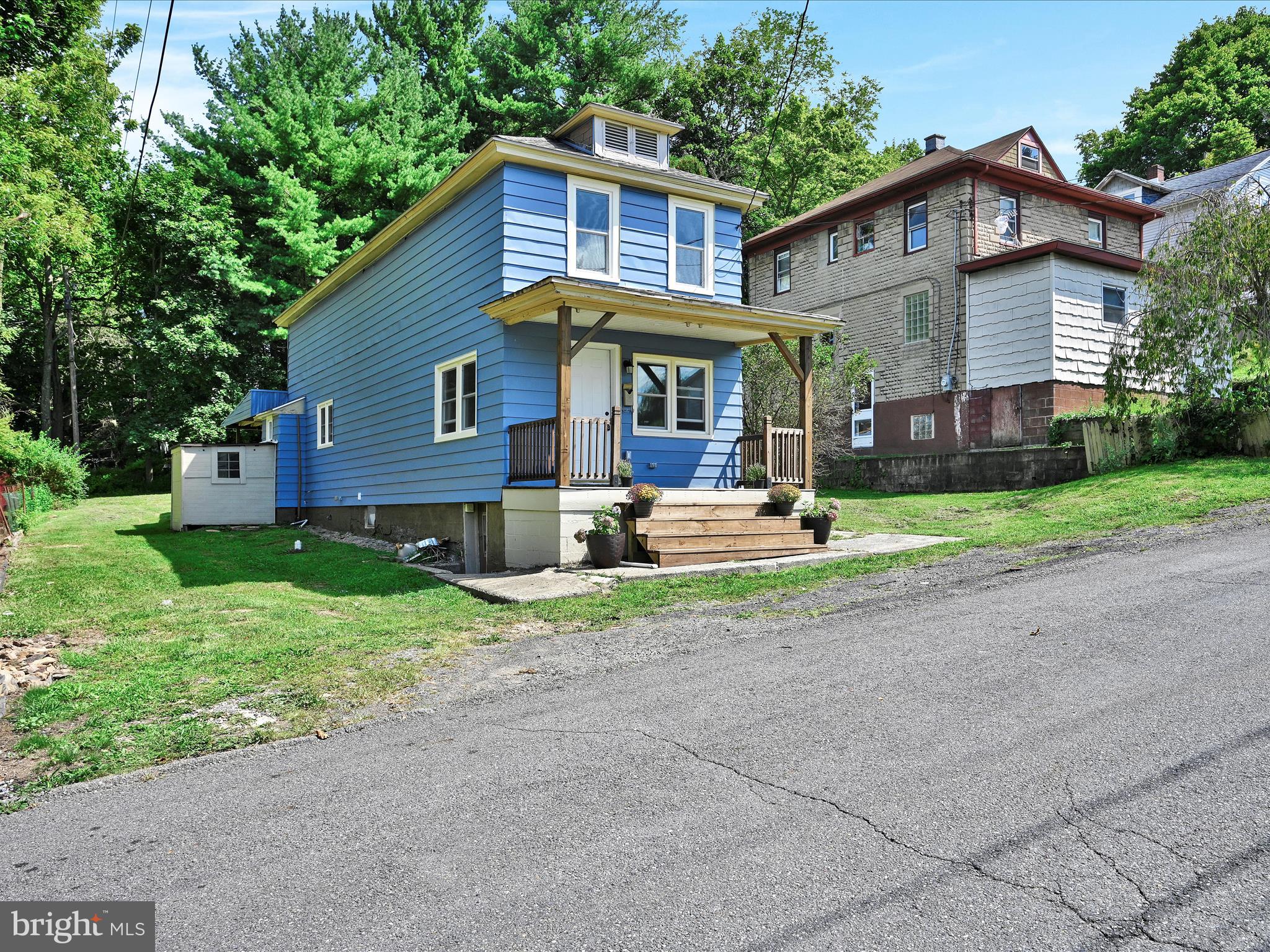 POTTSVILLE - Residential