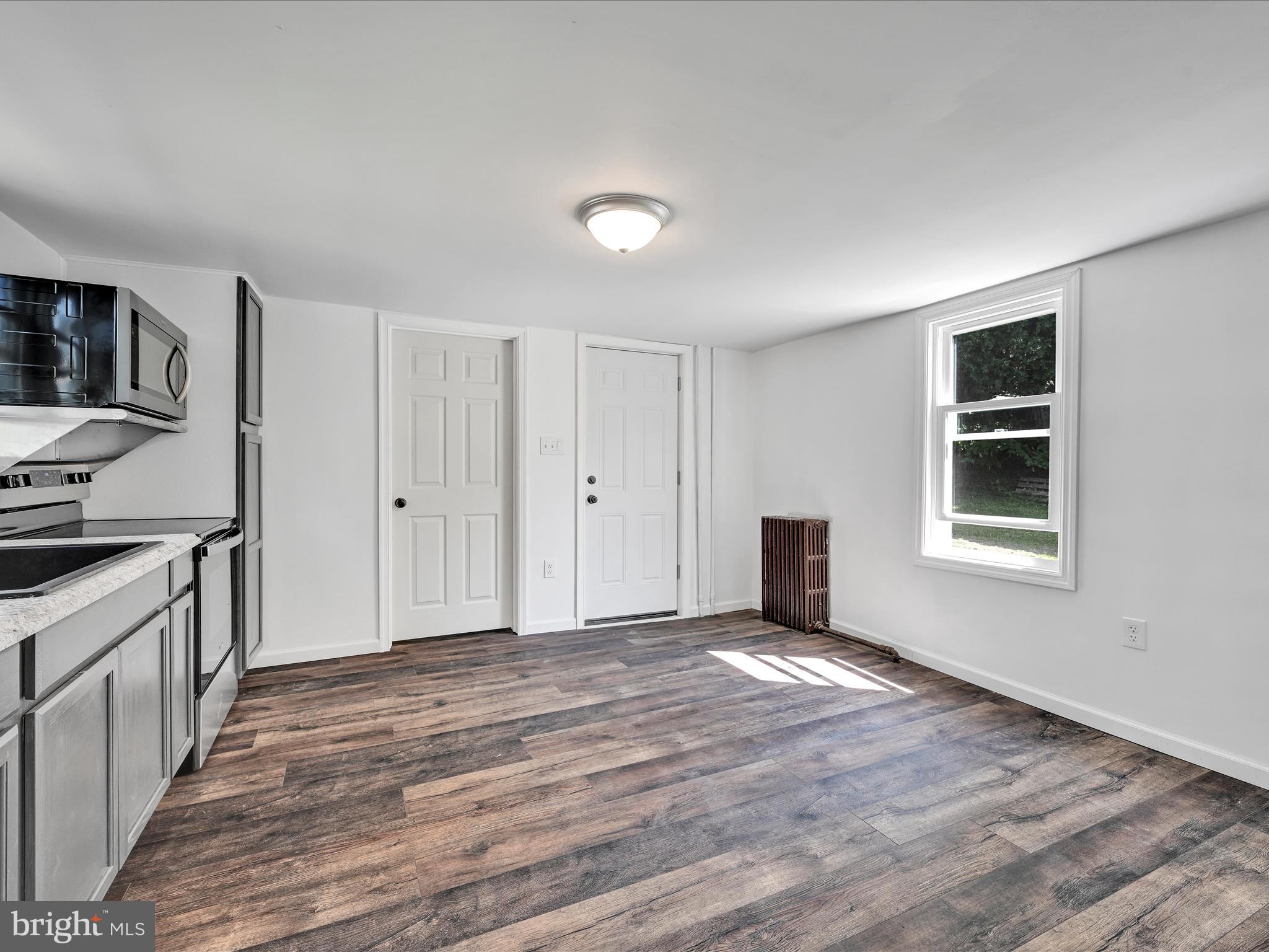 POTTSVILLE - Residential