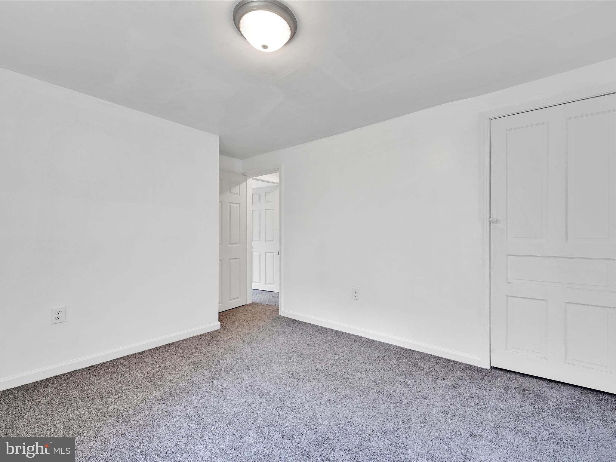 POTTSVILLE - Residential