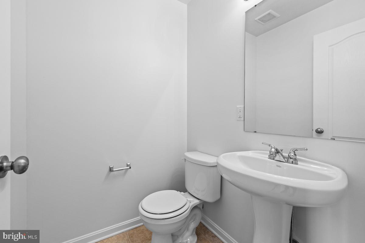 PARKVILLE - Residential Lease