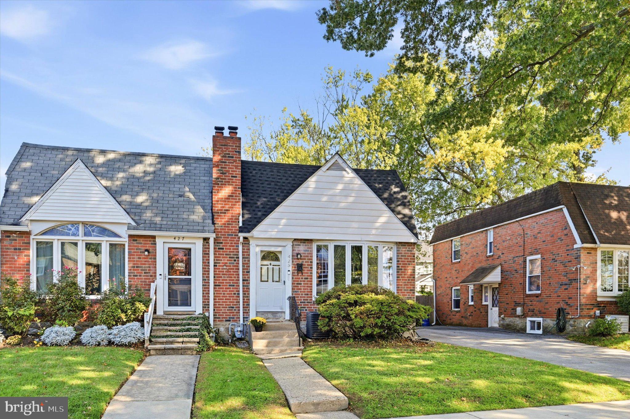 425 WEST ROAD
