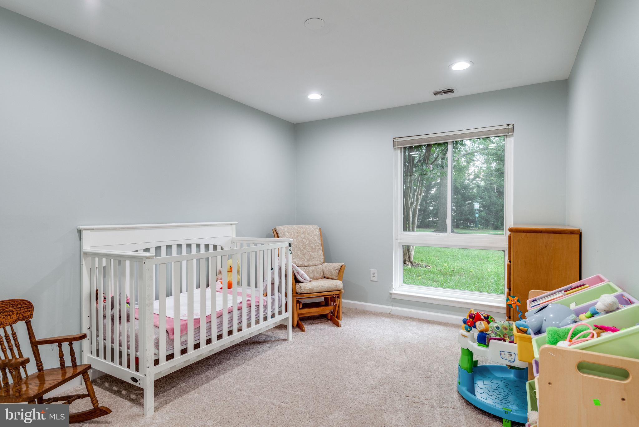 JEFFERSON MEWS - Residential