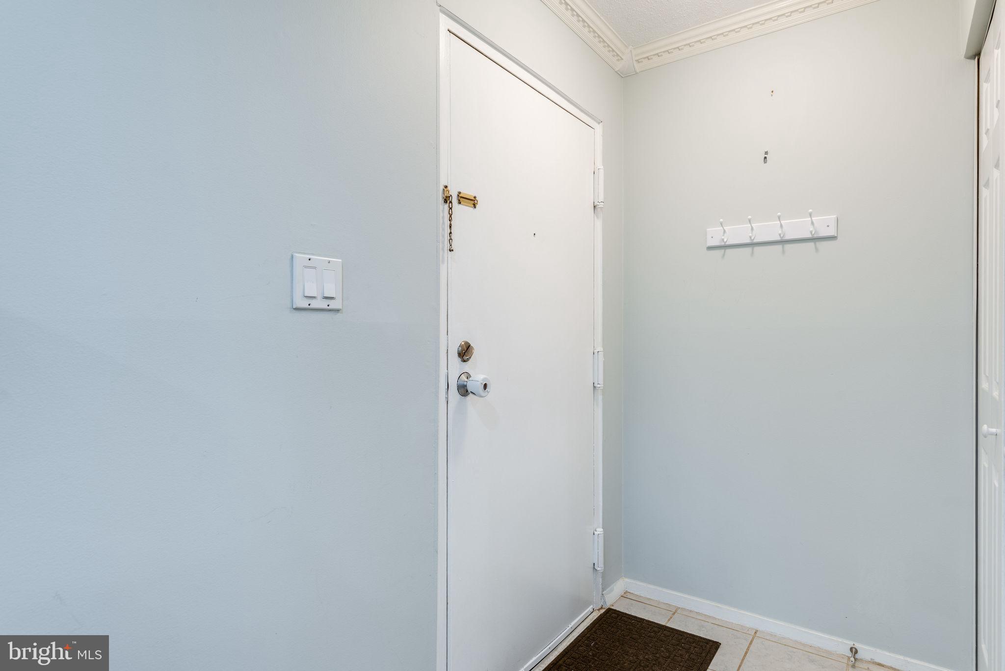 JEFFERSON MEWS - Residential