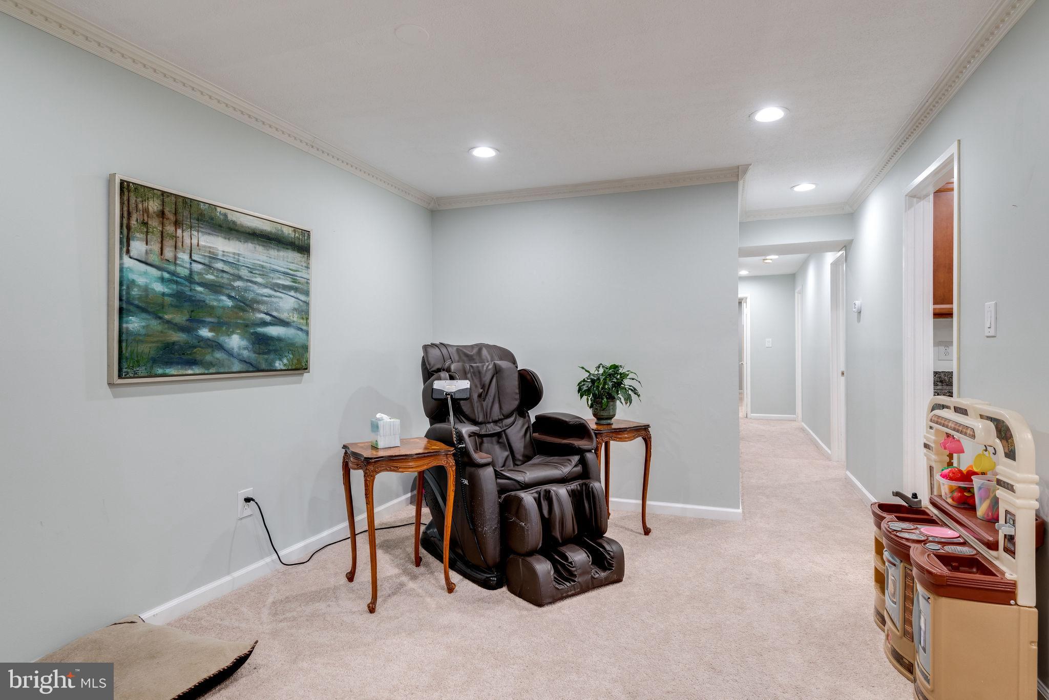 JEFFERSON MEWS - Residential