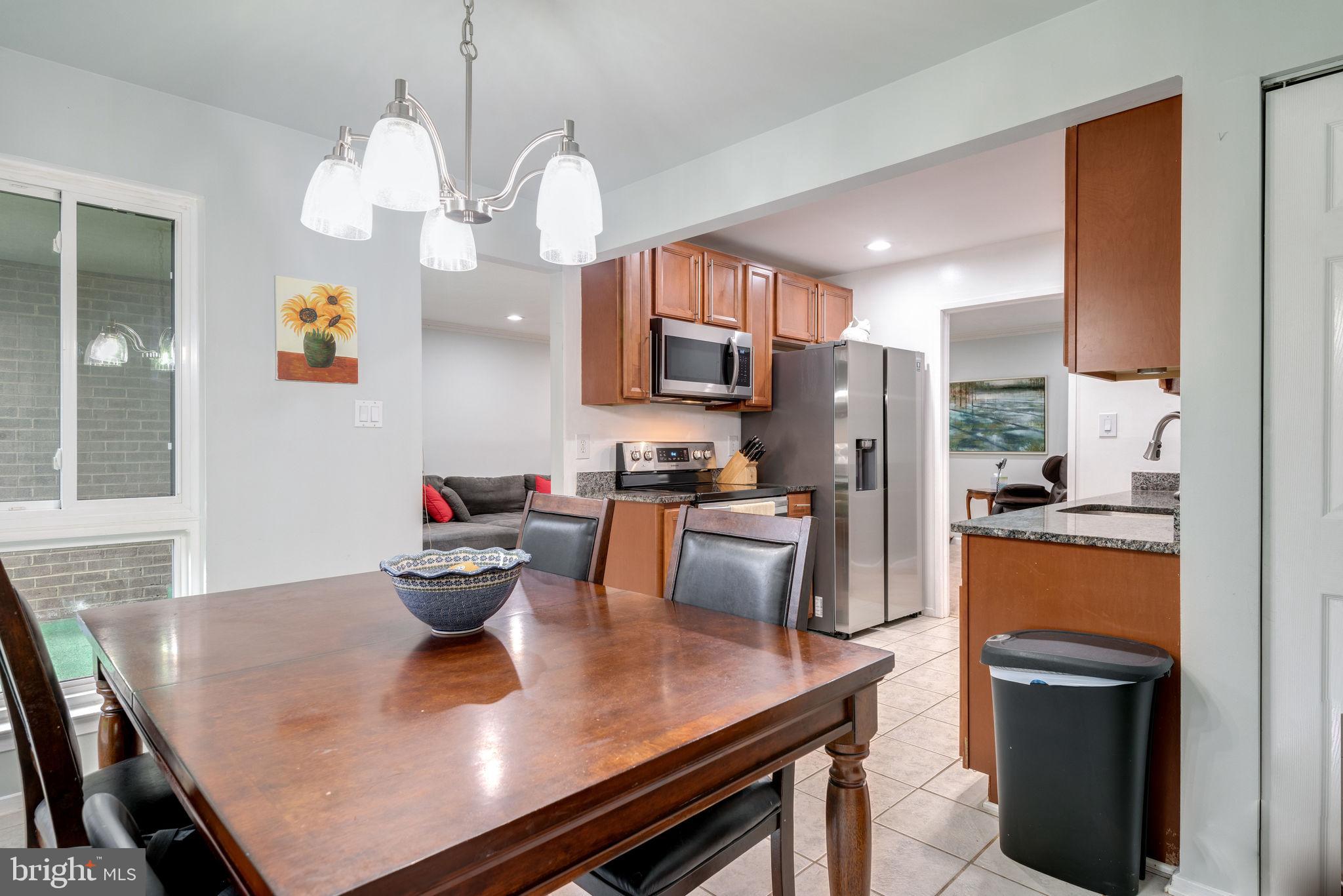 JEFFERSON MEWS - Residential