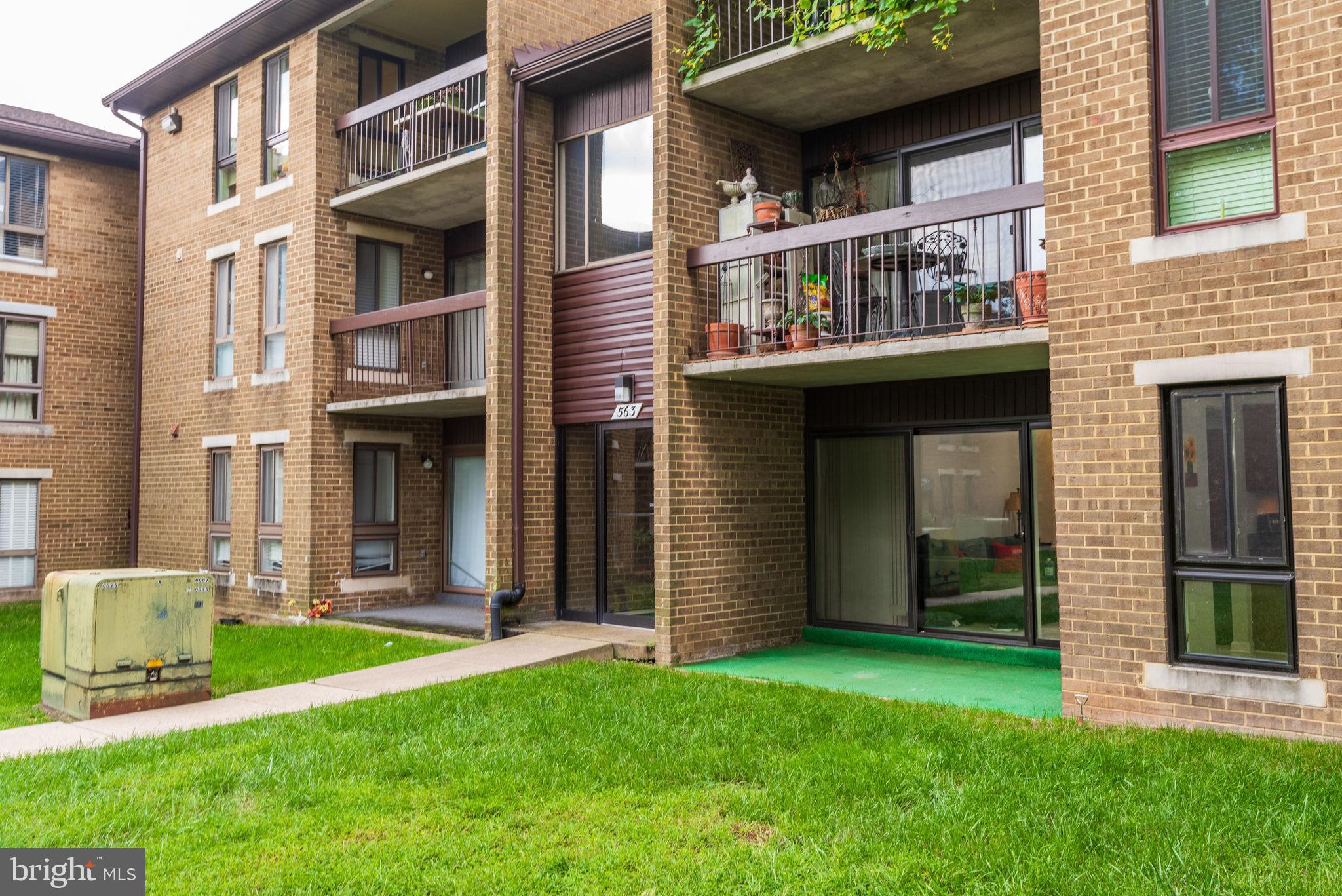 JEFFERSON MEWS - Residential