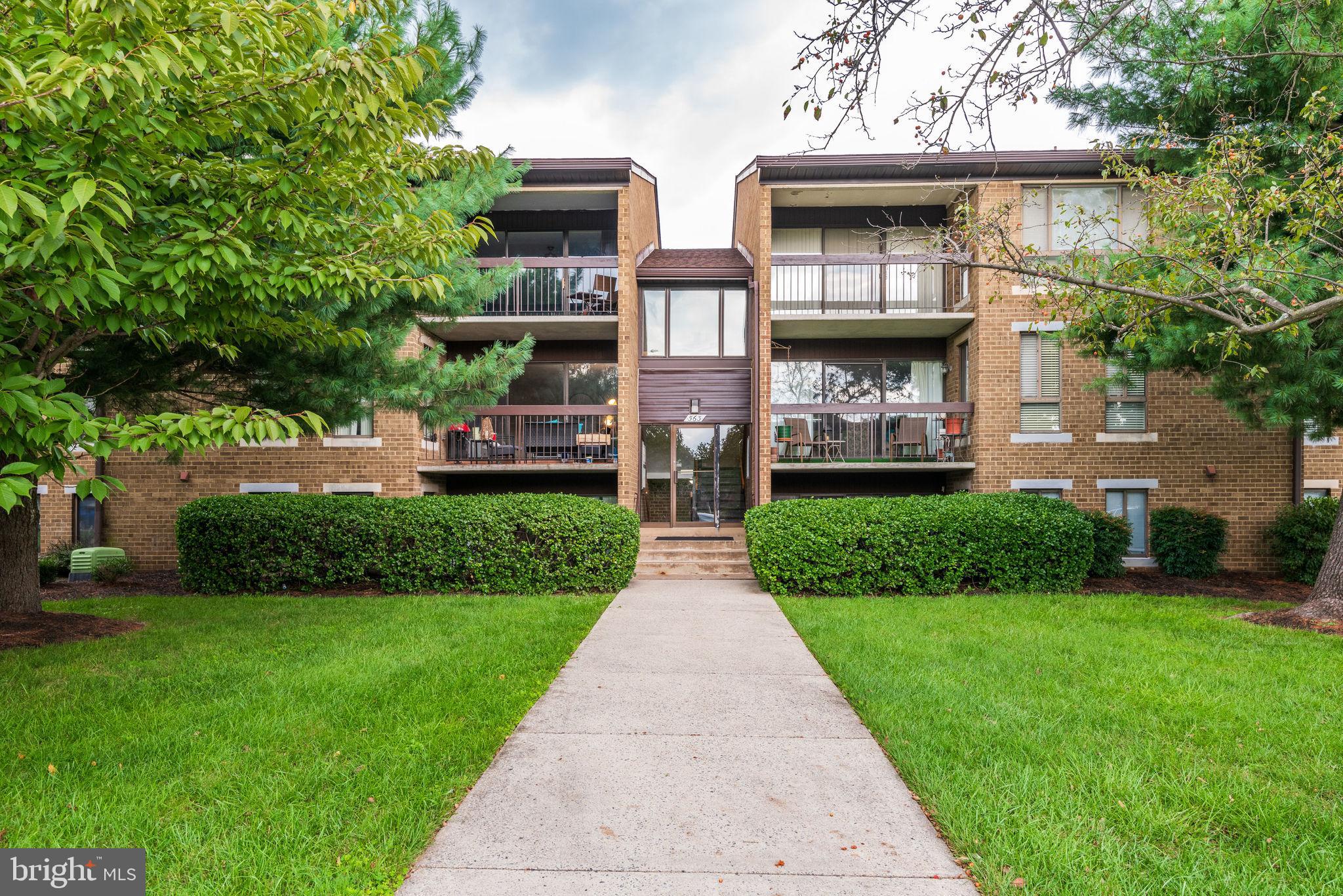 JEFFERSON MEWS - Residential