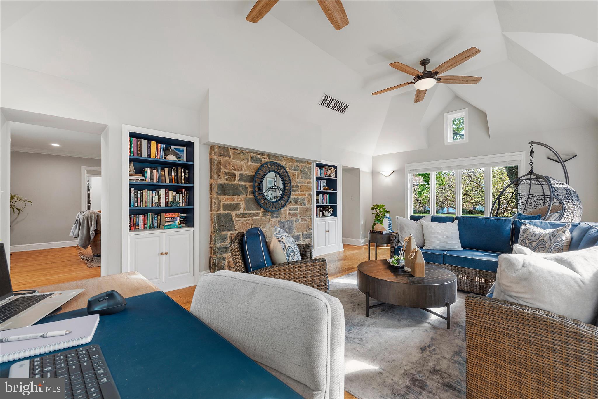 PENDENNIS MOUNT - Residential