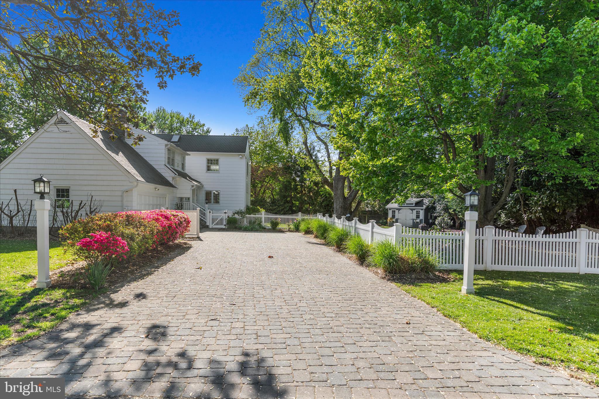 PENDENNIS MOUNT - Residential
